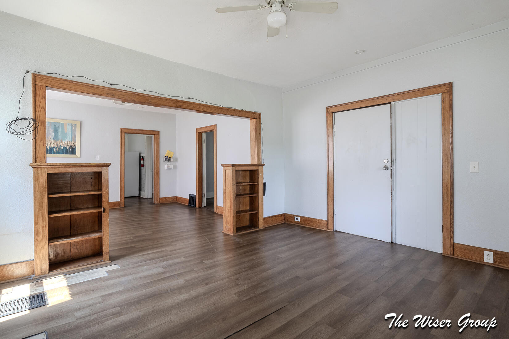 174 E Isabella Avenue