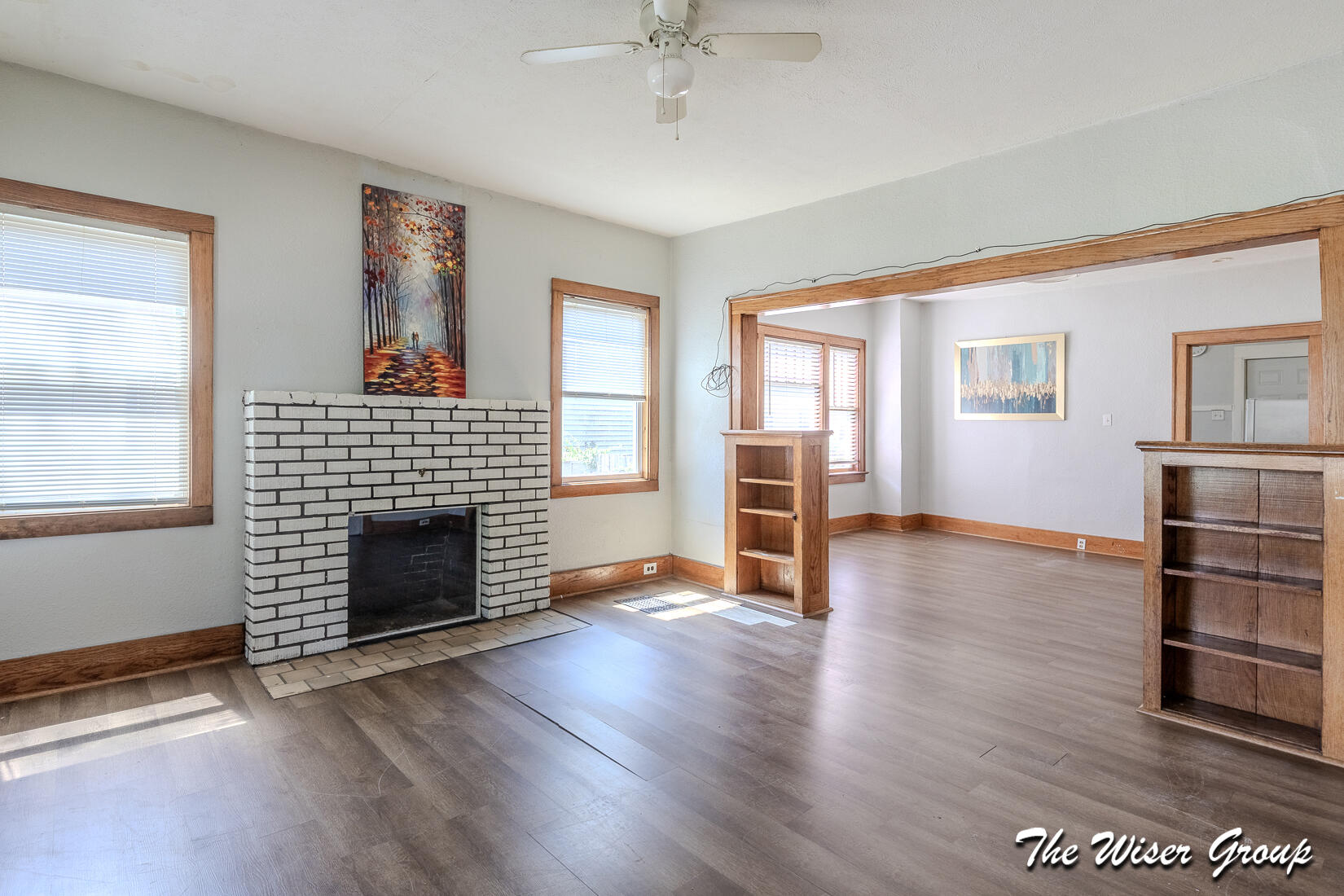 174 E Isabella Avenue