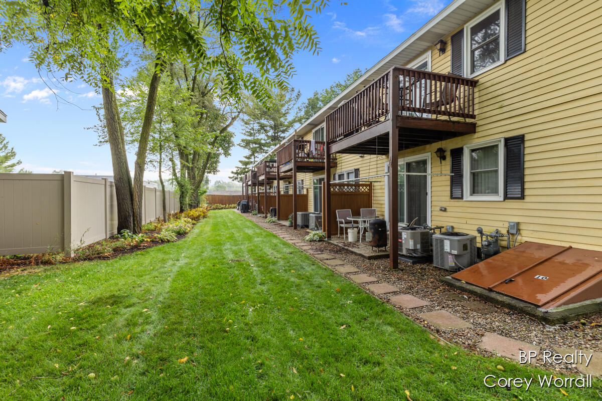 199 E 34th Street 10