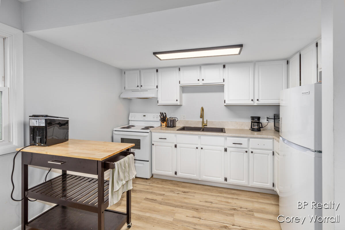 199 E 34th Street 10