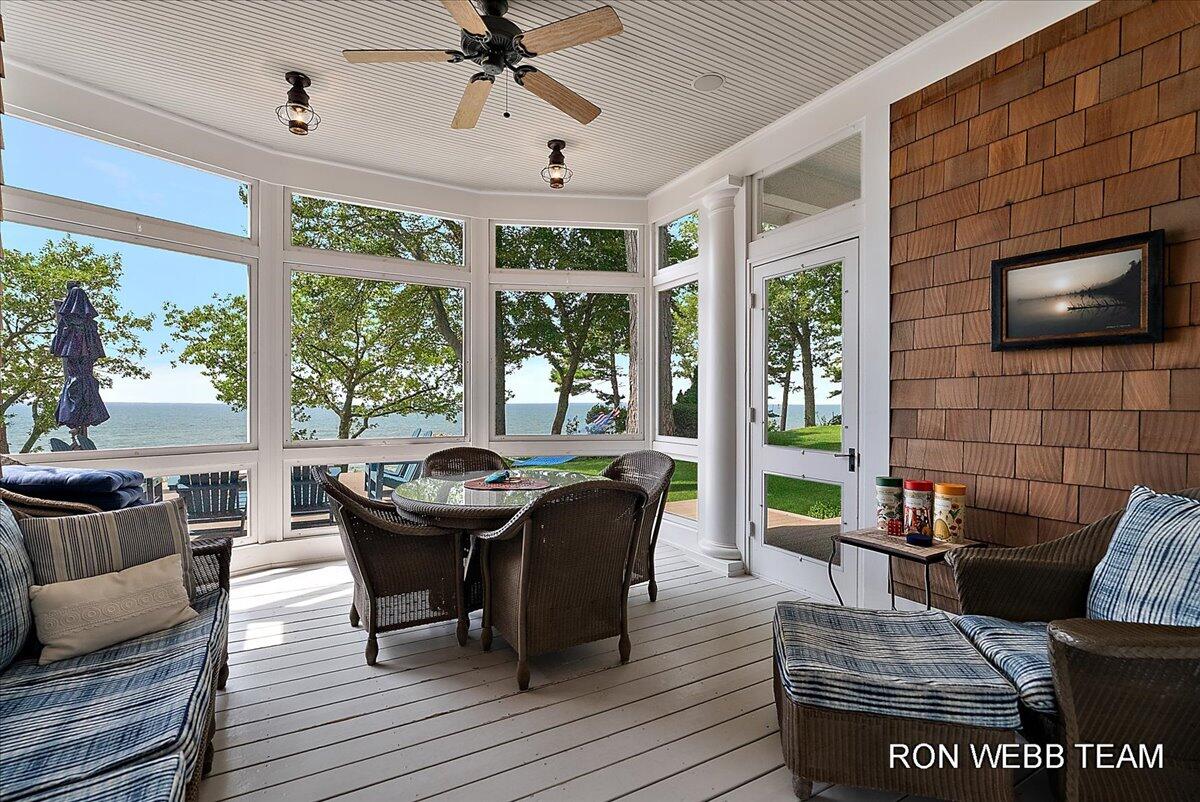 3501 N Lakeshore Drive