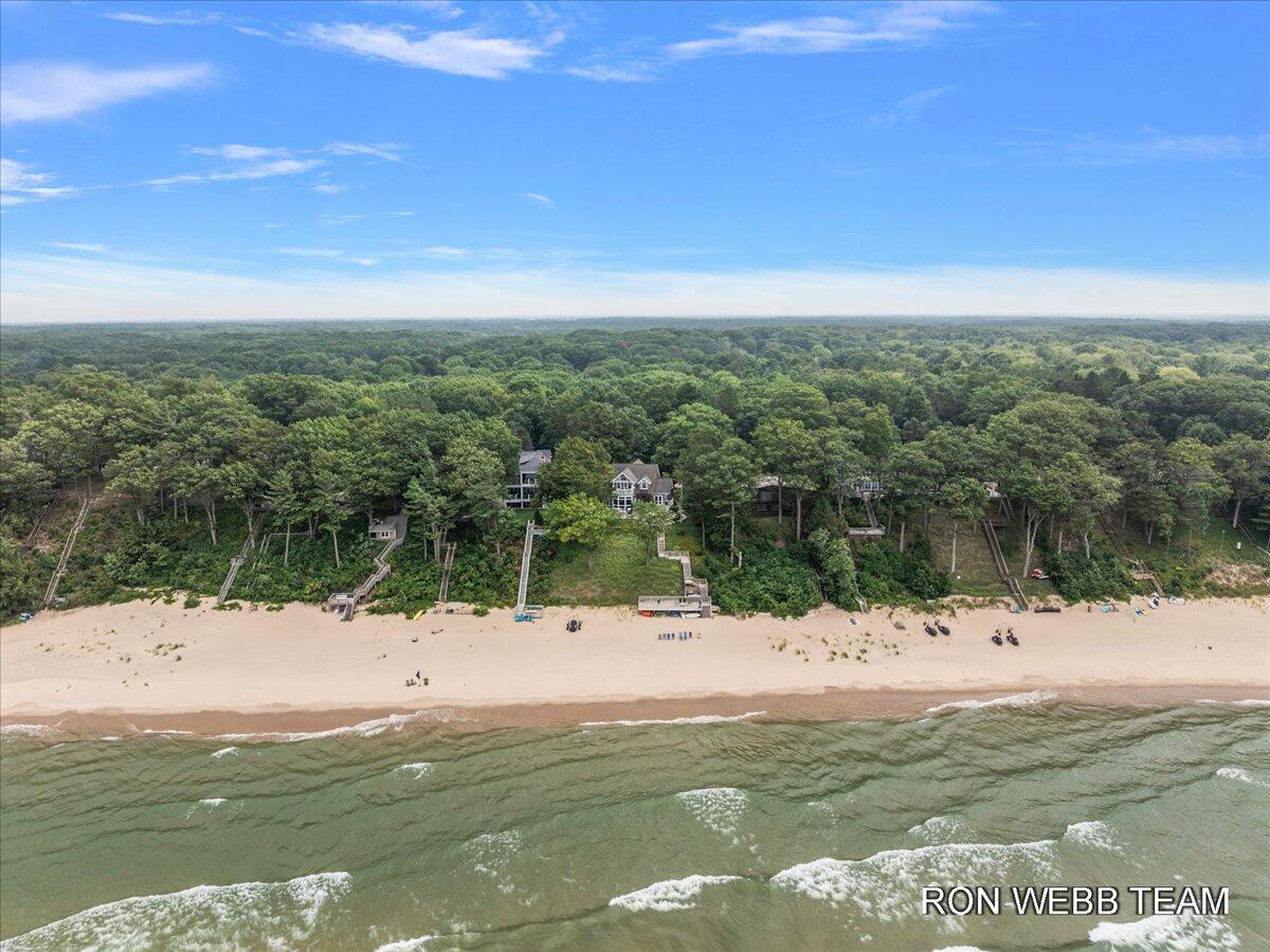 3501 N Lakeshore Drive