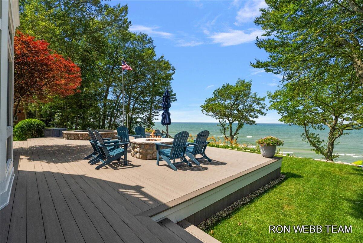 3501 N Lakeshore Drive