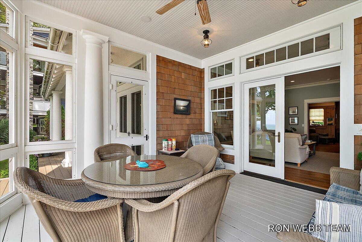 3501 N Lakeshore Drive