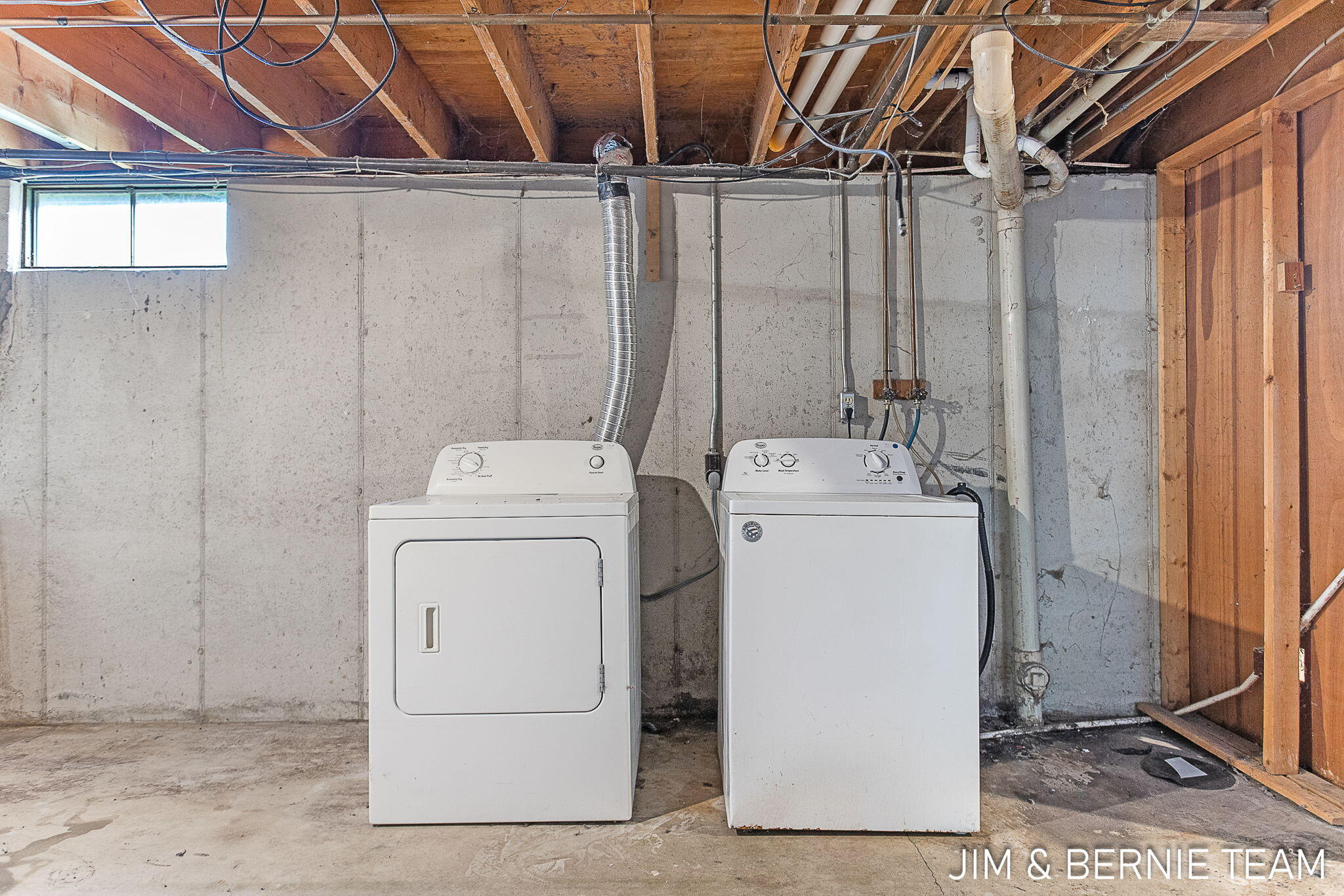 478 480 W 30th Street