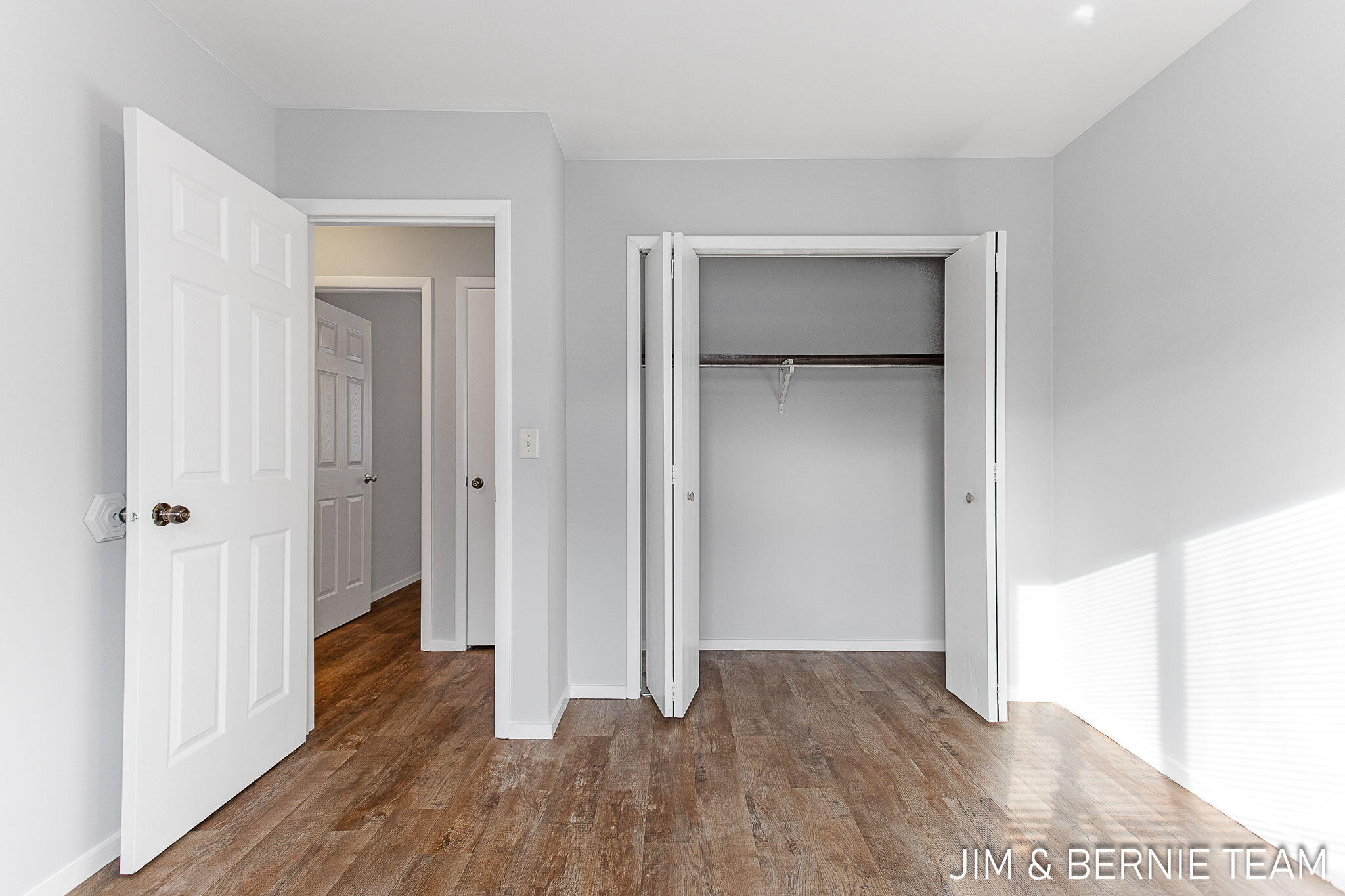 478 480 W 30th Street