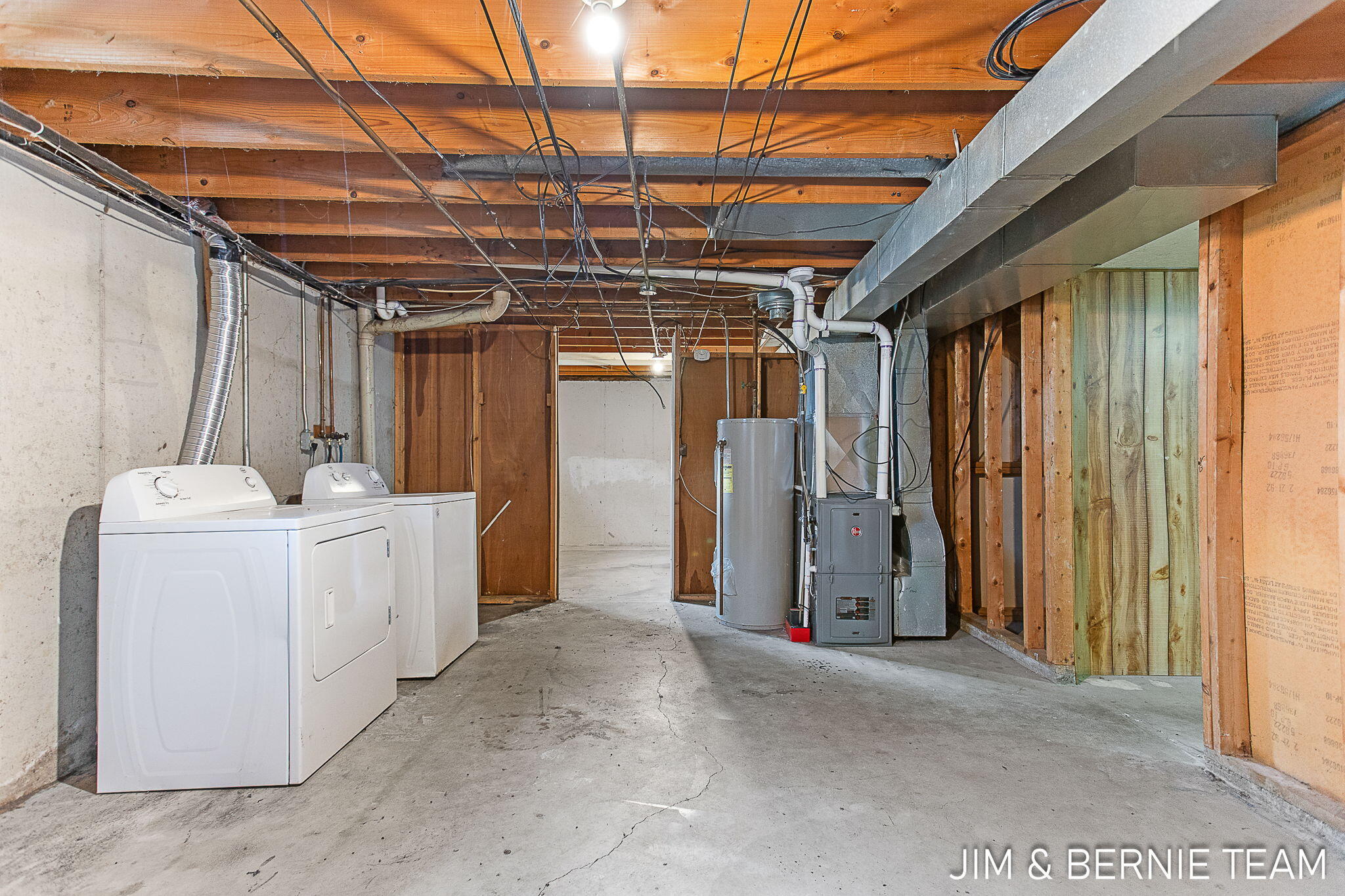 478 480 W 30th Street