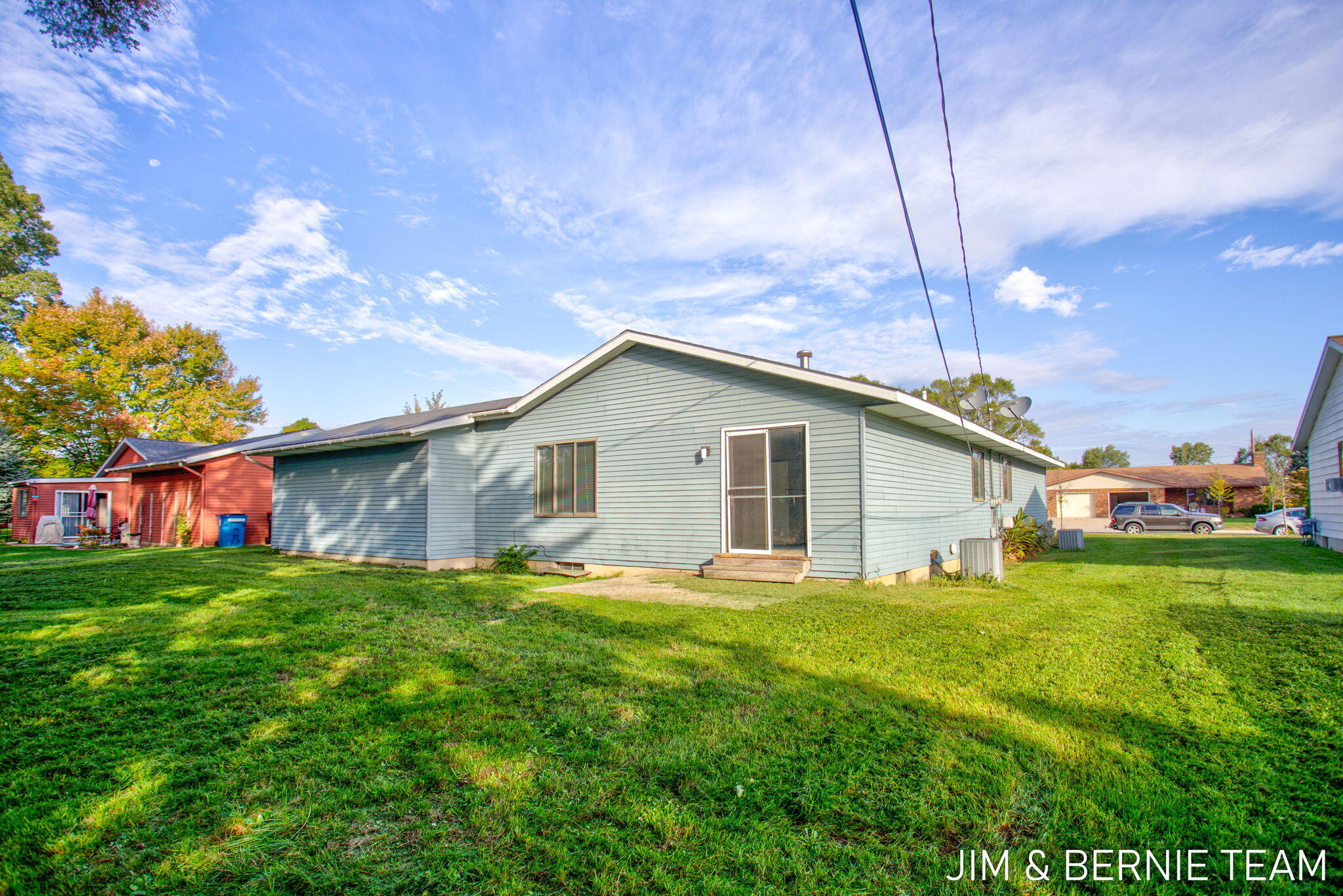 478 480 W 30th Street