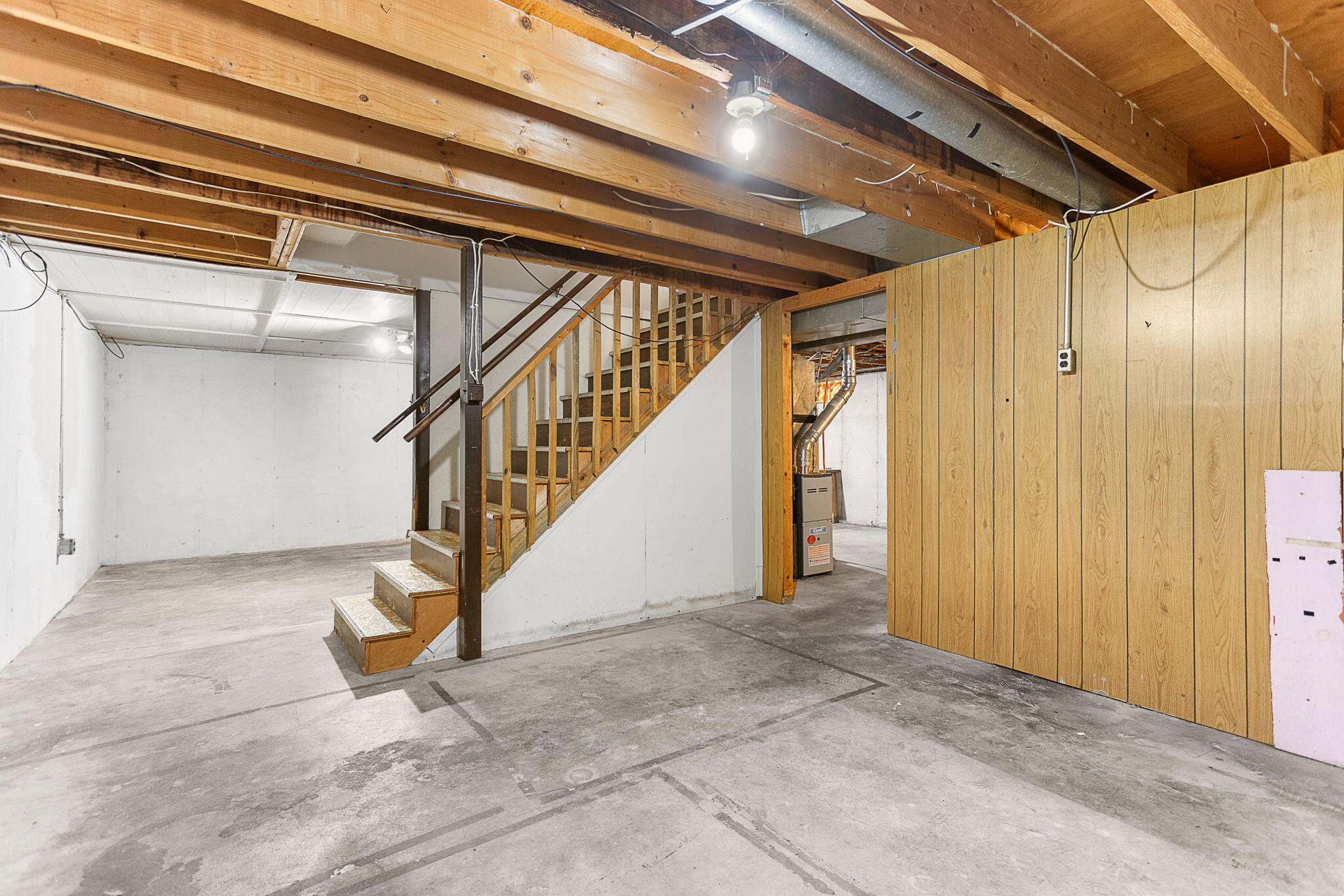 478 480 W 30th Street