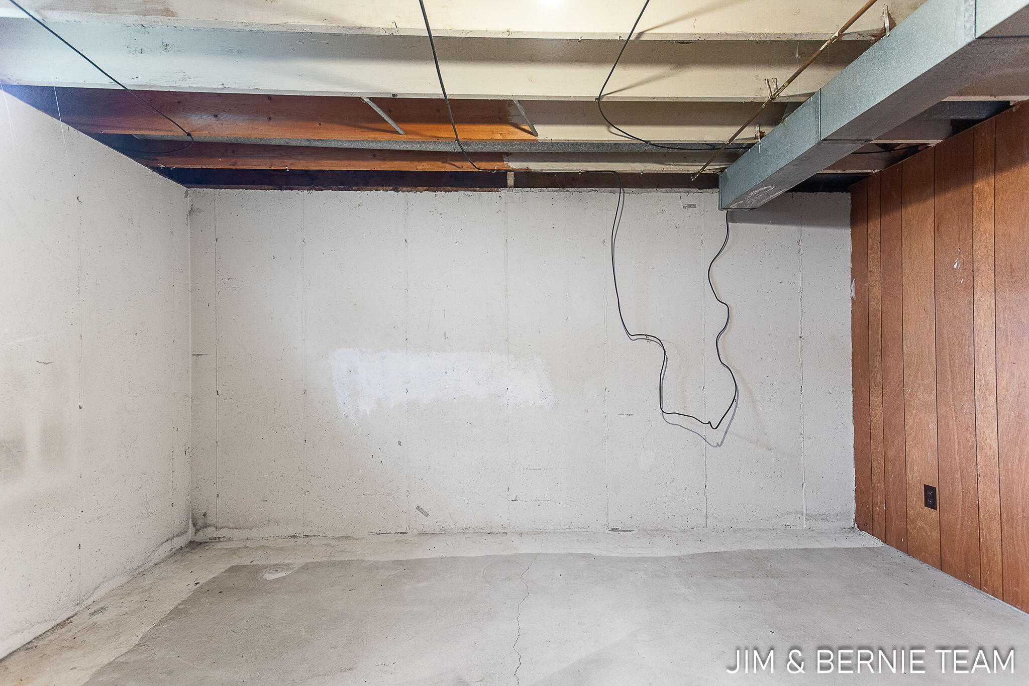 478 480 W 30th Street