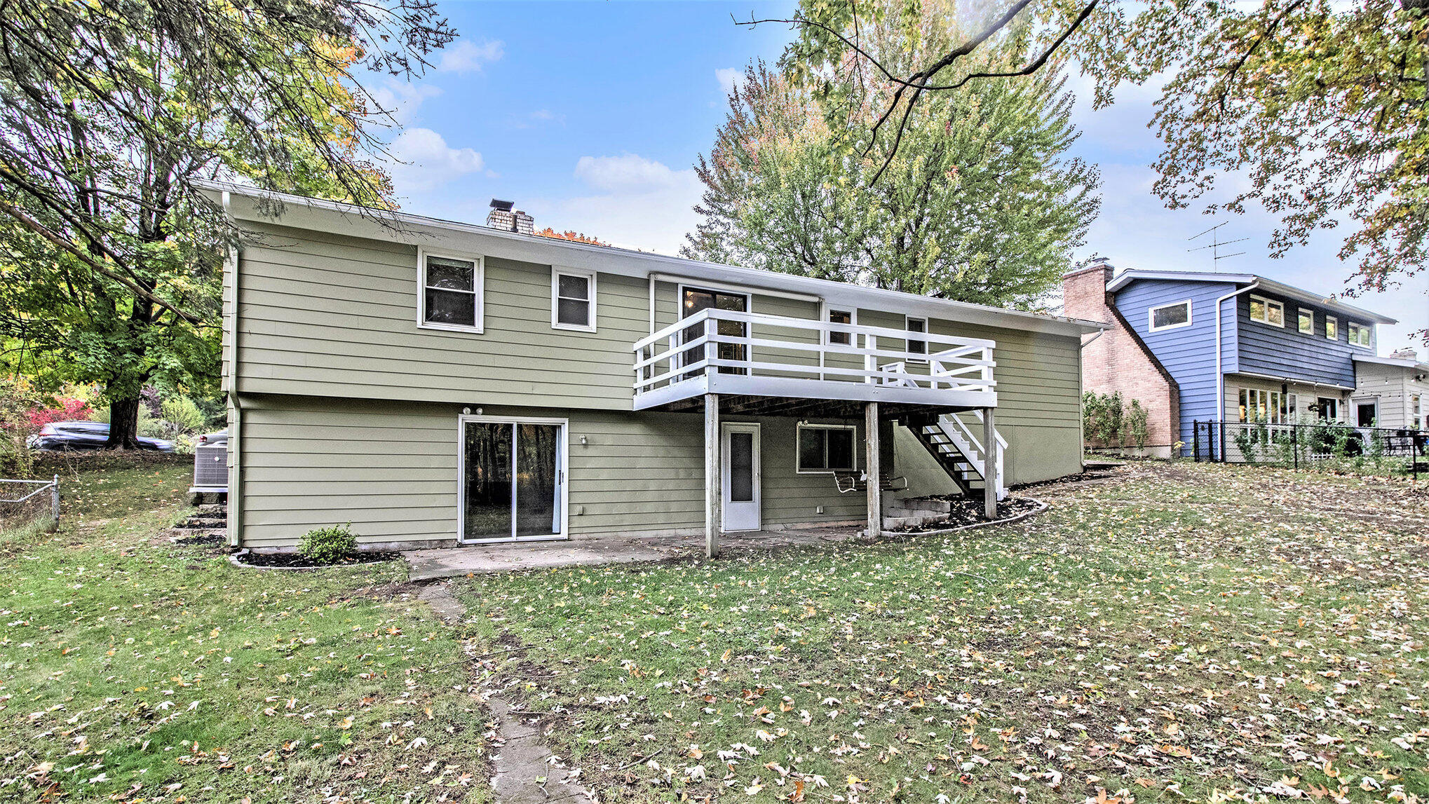 1454 Marwood Drive SE