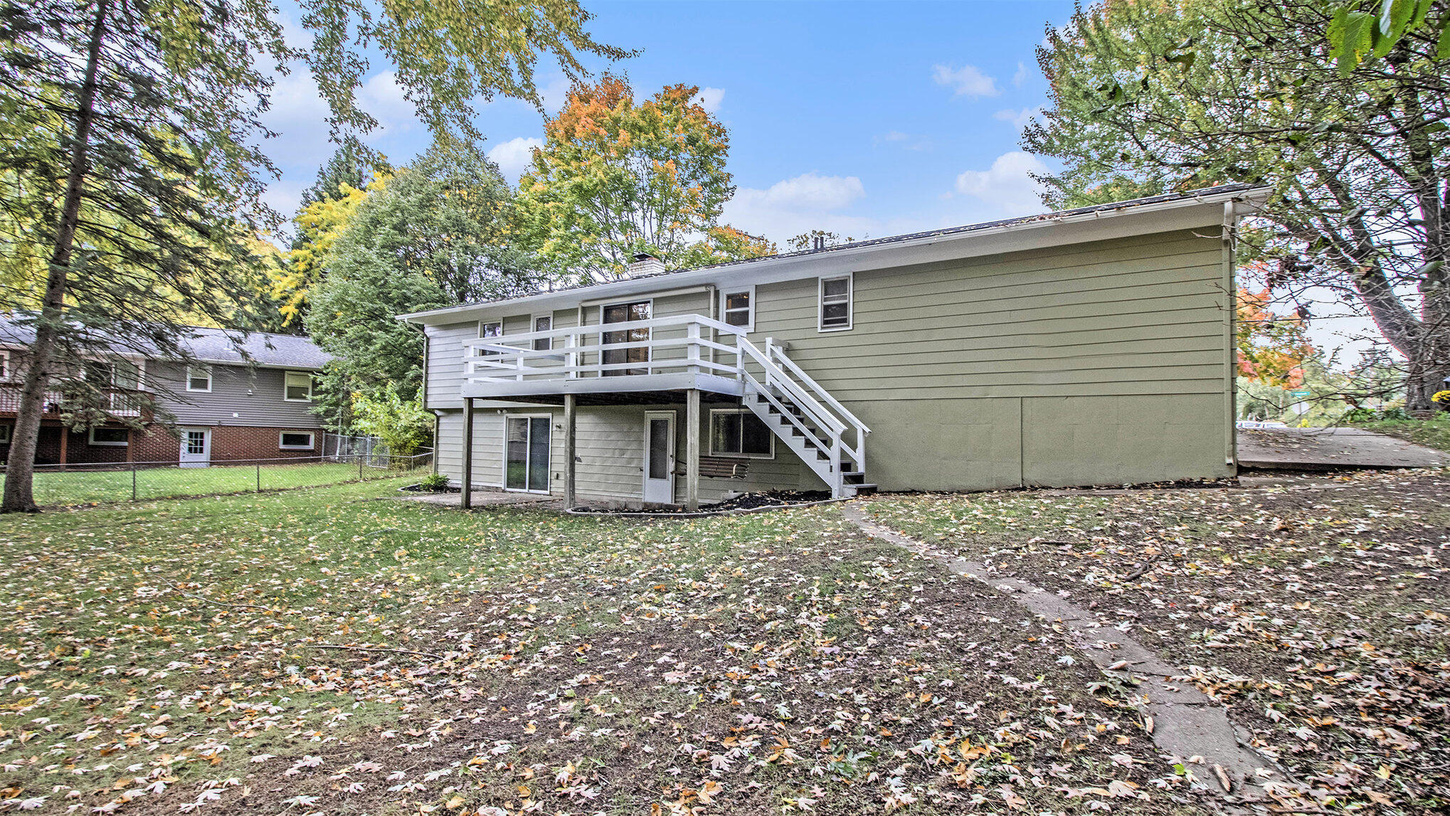 1454 Marwood Drive SE