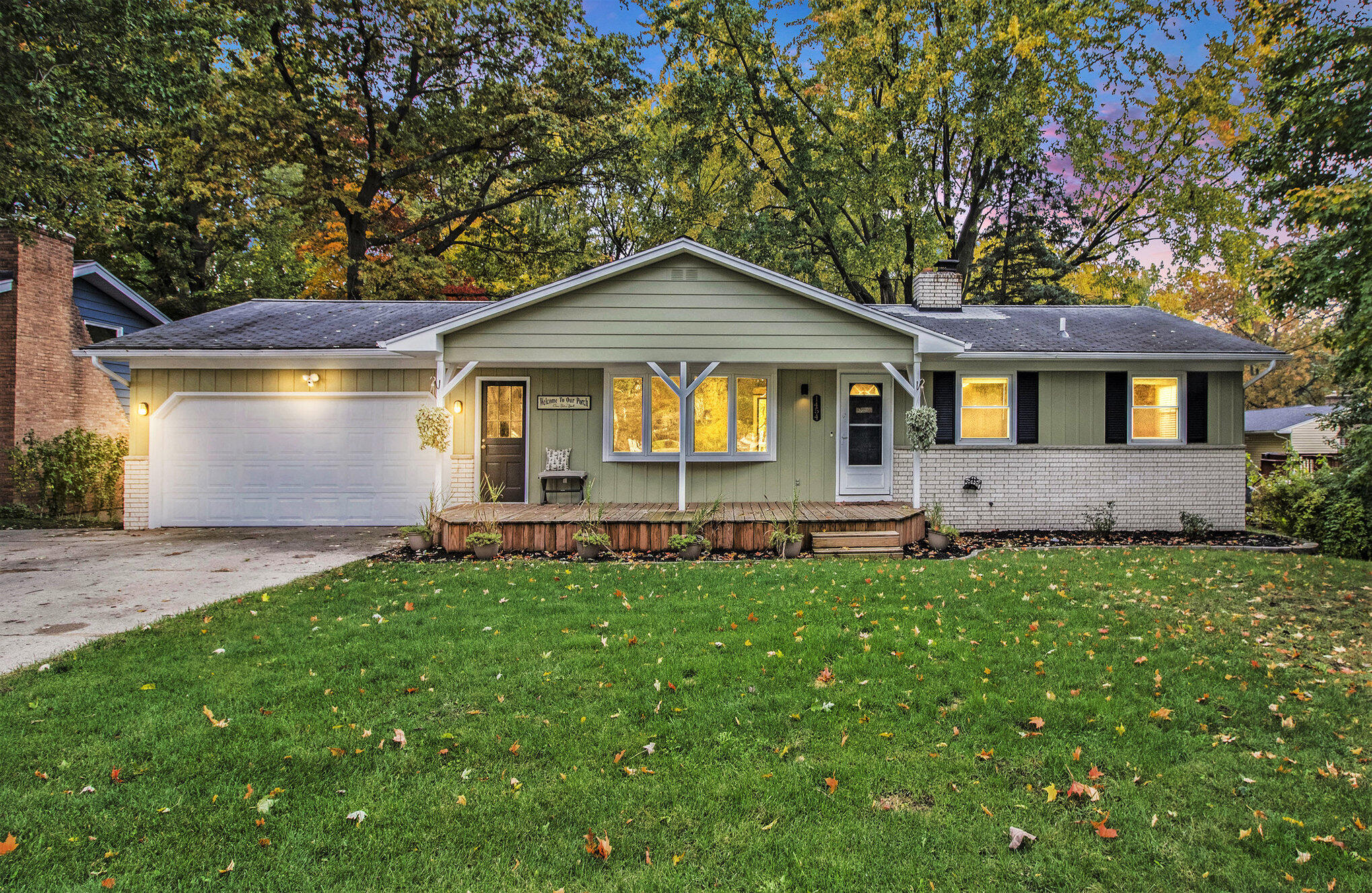 1454 Marwood Drive SE