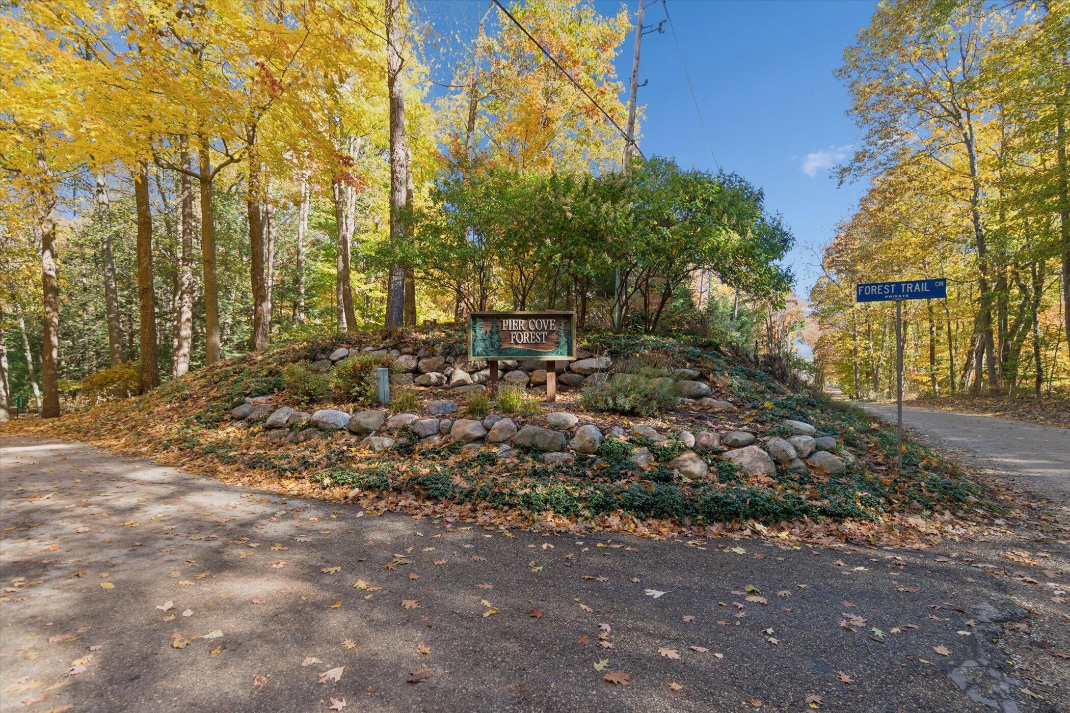 2335 Forest Trail Circle