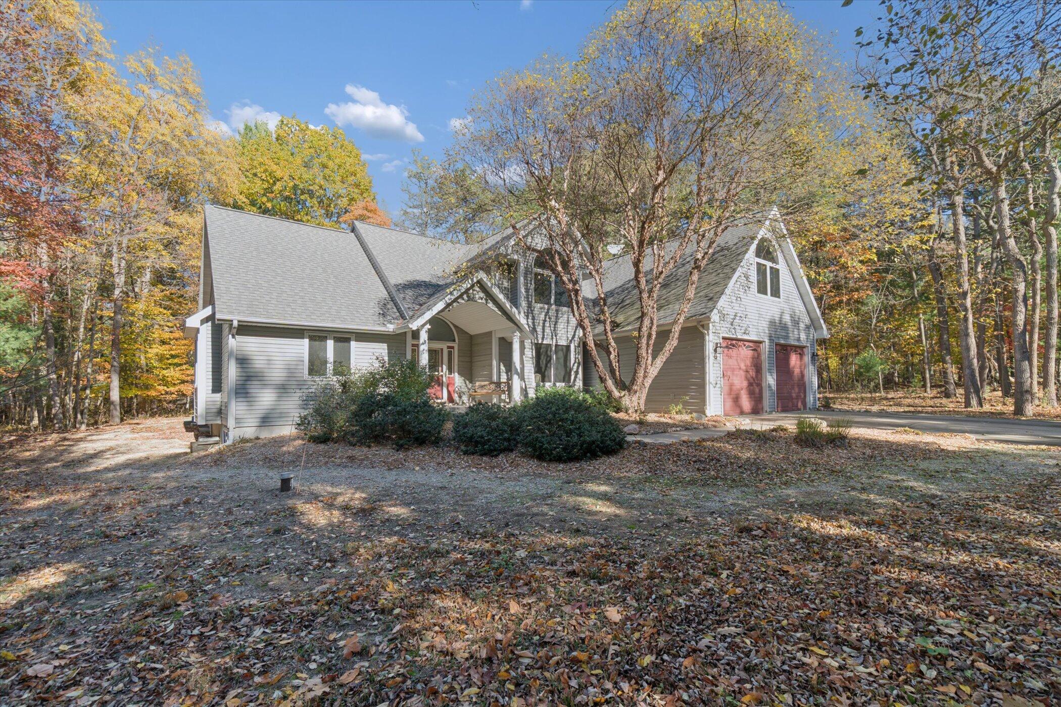 2335 Forest Trail Circle