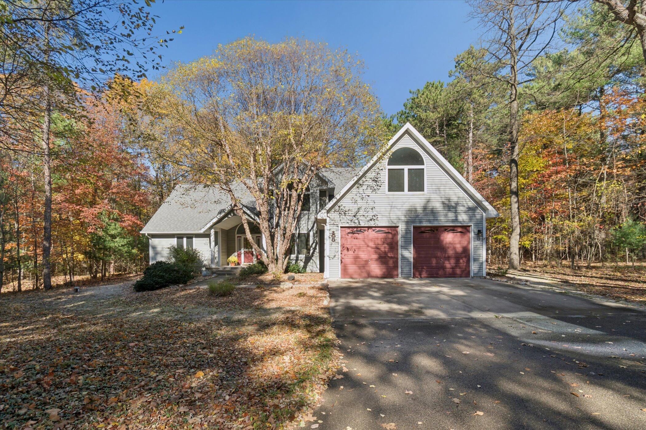 2335 Forest Trail Circle