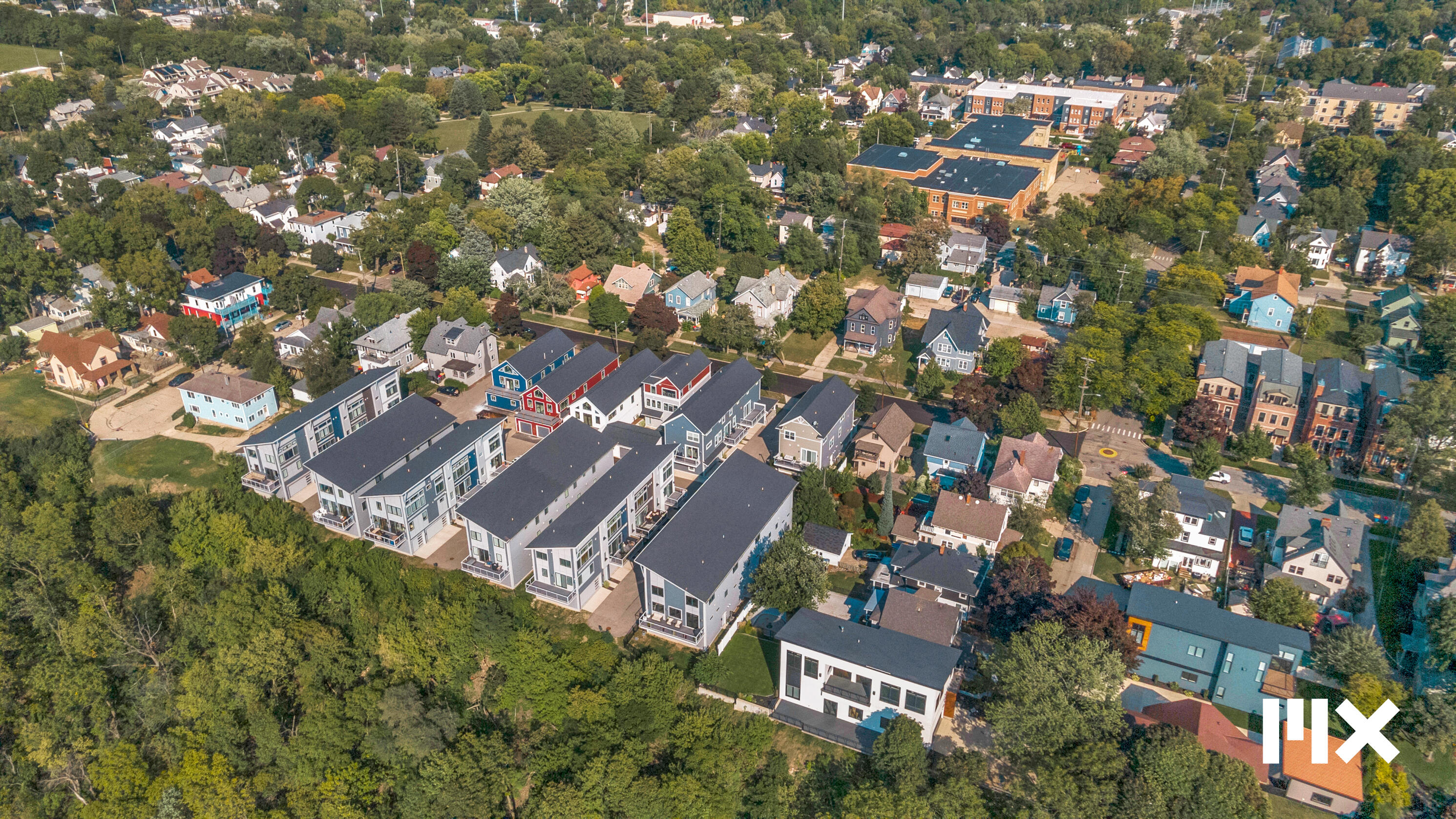 631 Fairview Avenue NE 2