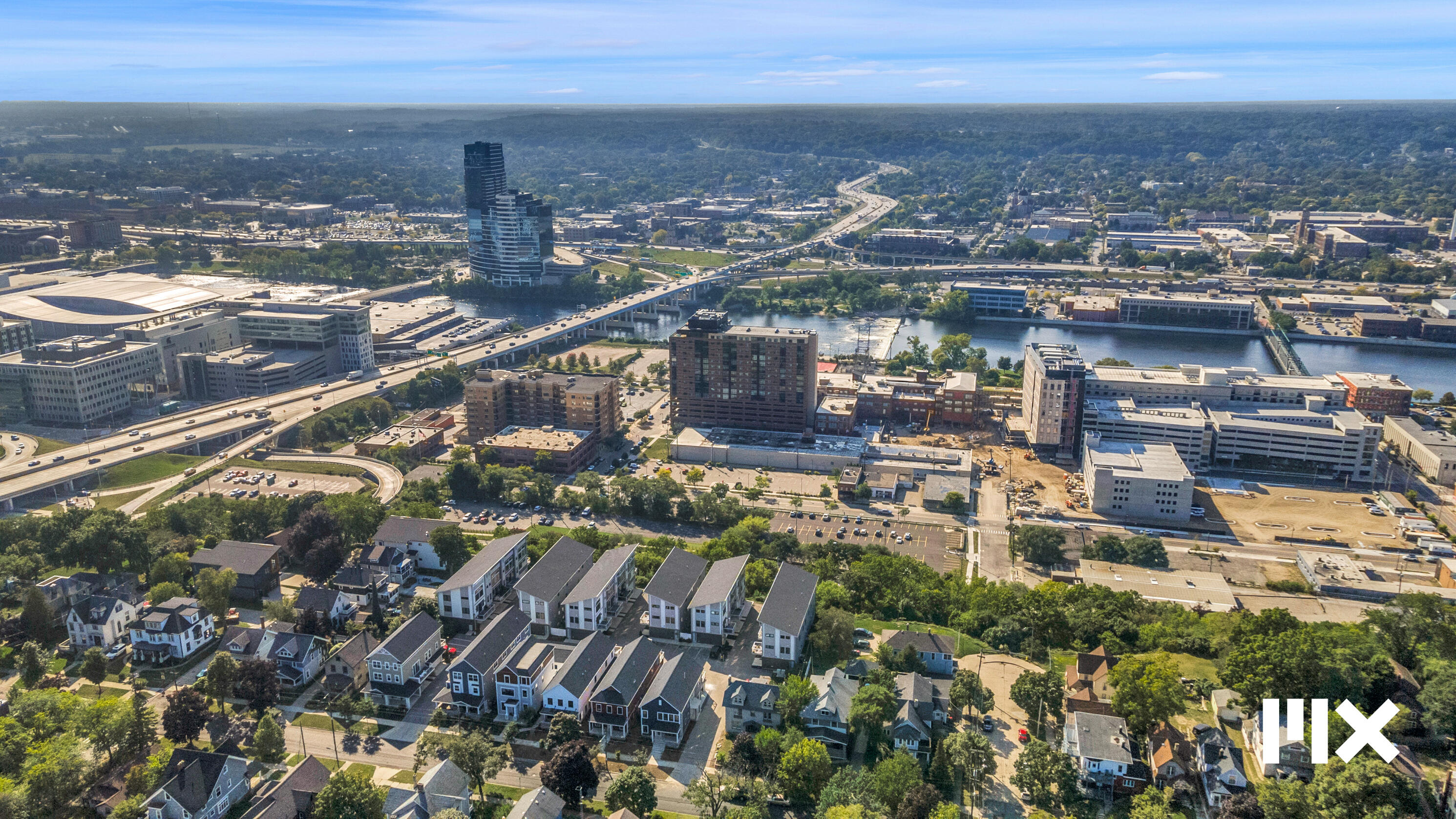 631 Fairview Avenue NE 2