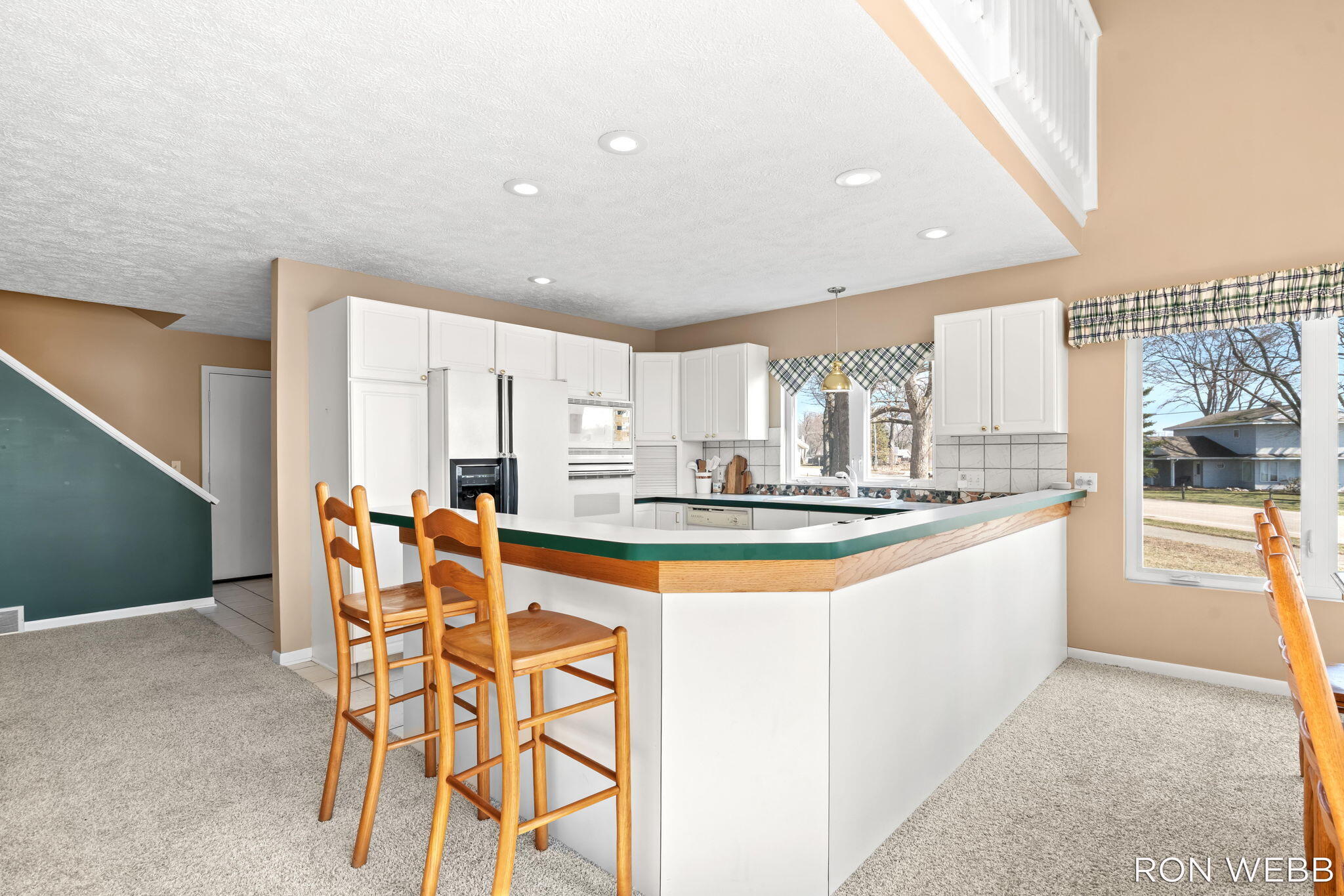 2087 Richardson Avenue