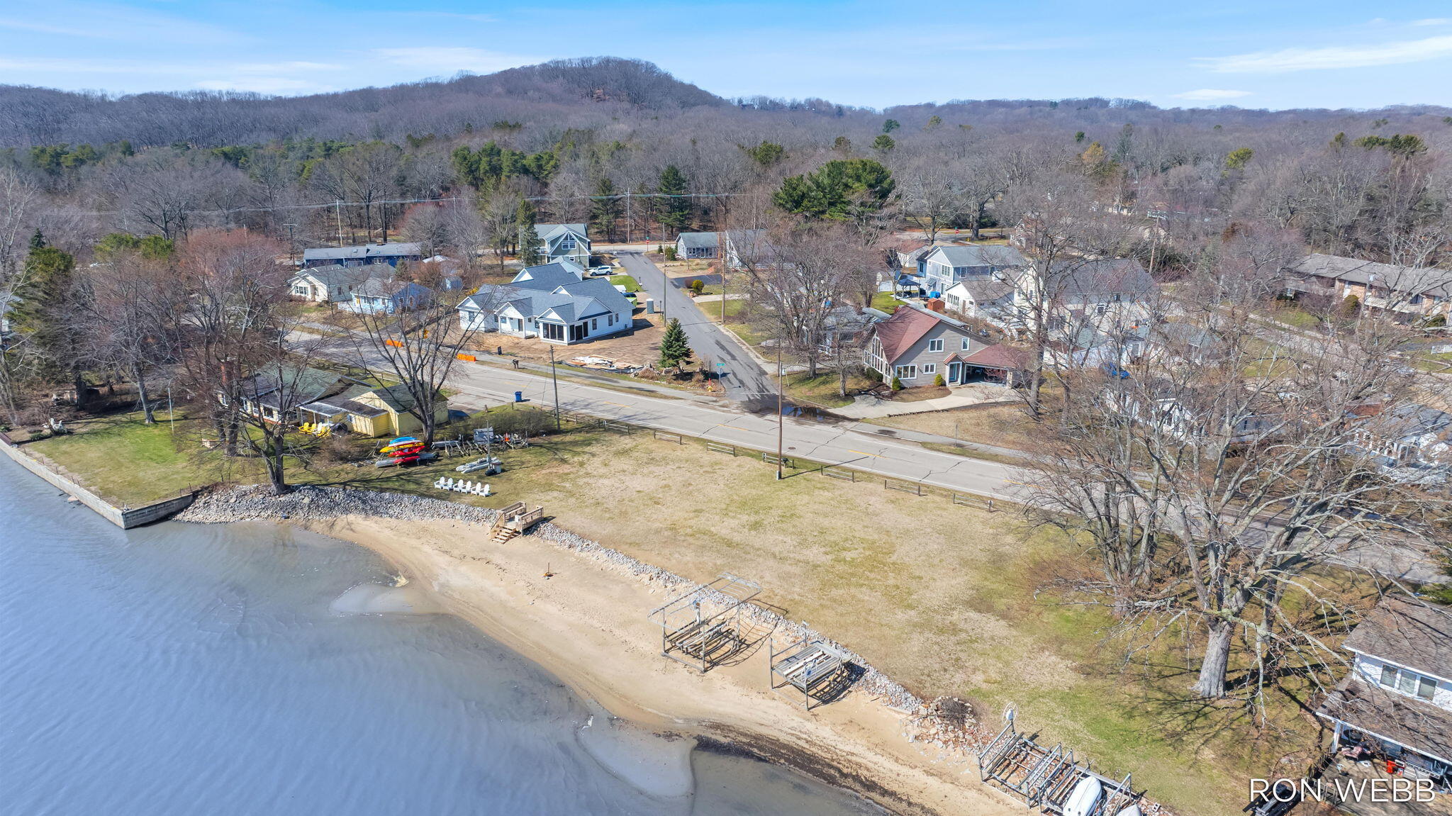 2087 Richardson Avenue