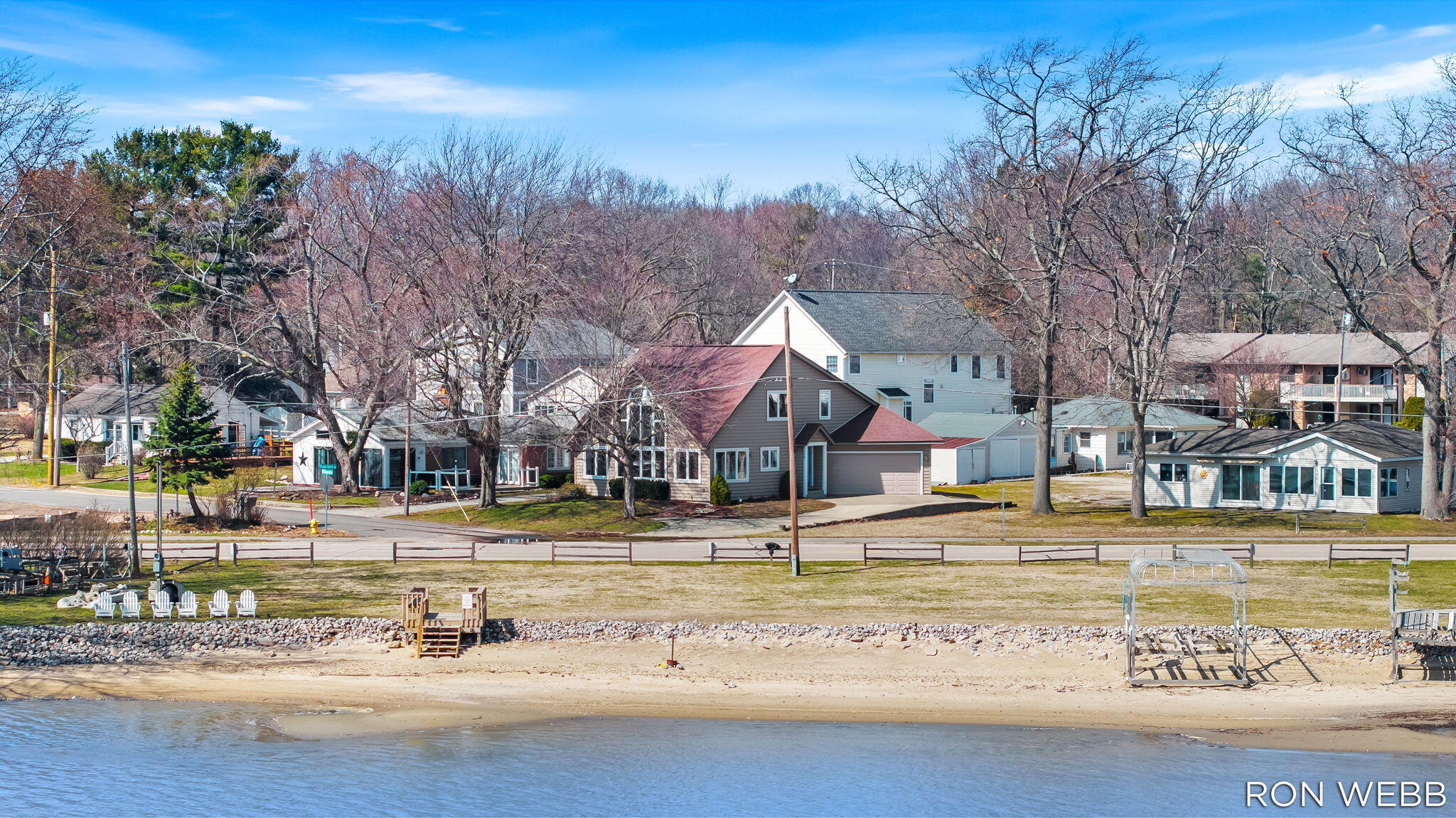 2087 Richardson Avenue