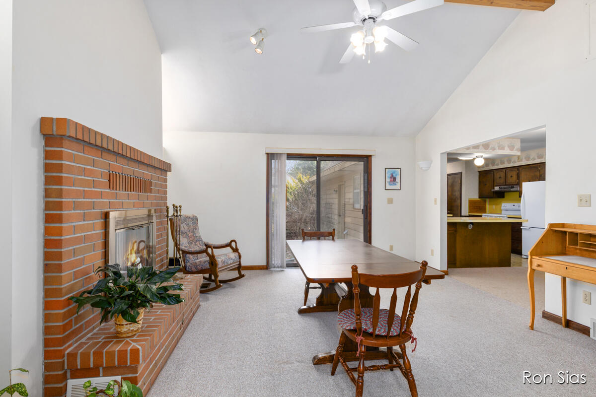 17075 Lakeview Road
