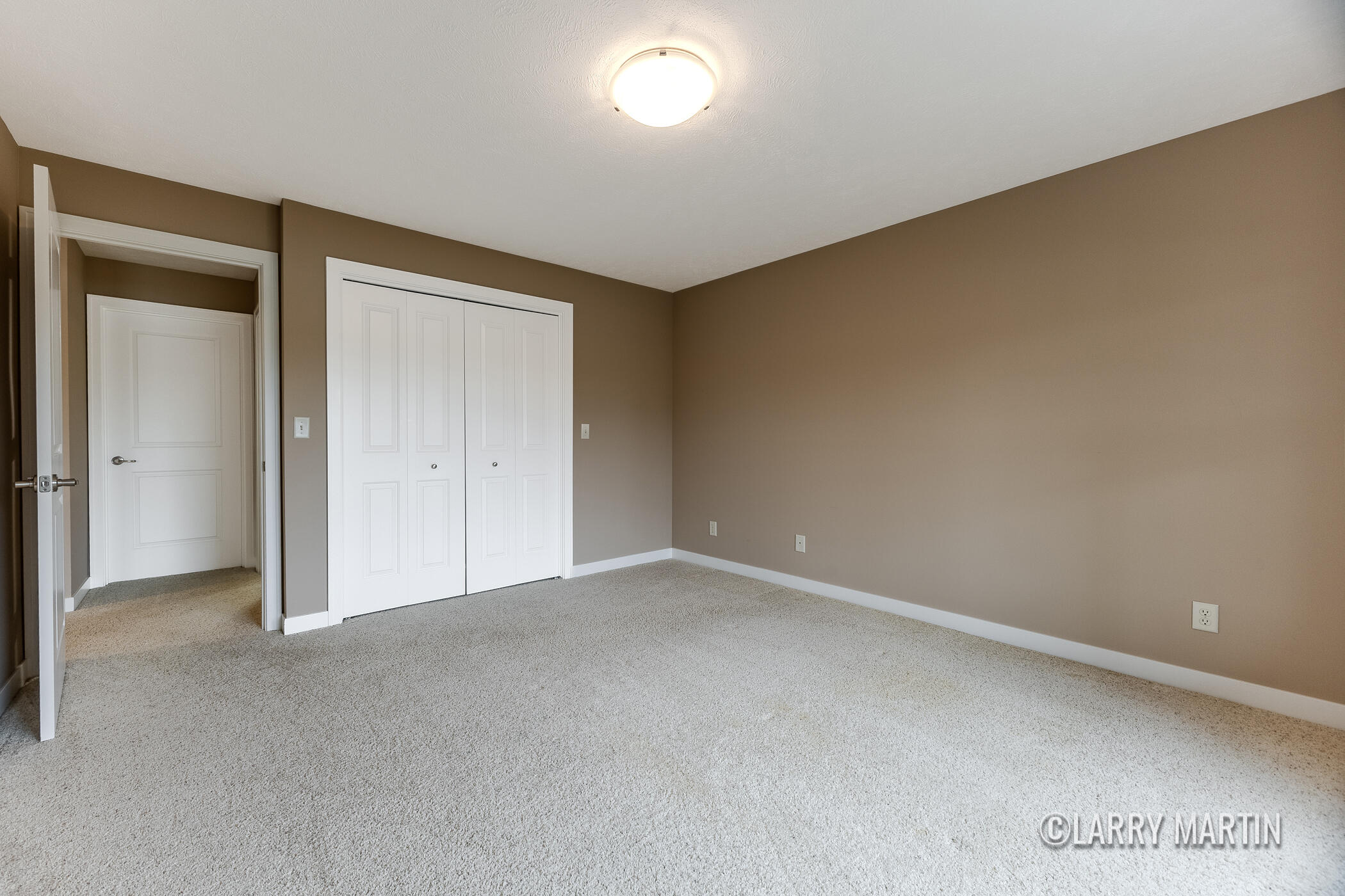 1749 N Trillium Circle
