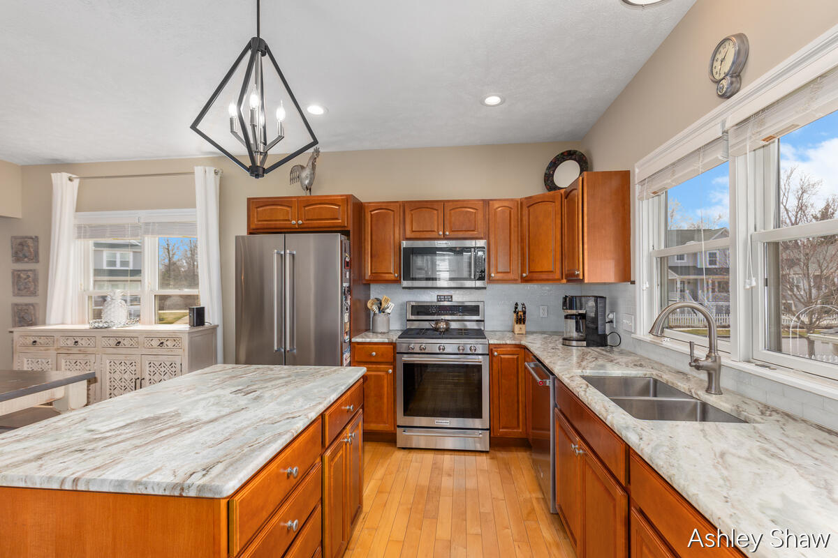 448 Summer Grv Drive