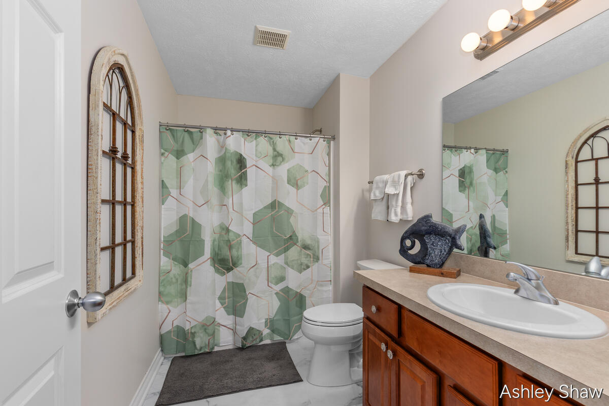 448 Summer Grv Drive