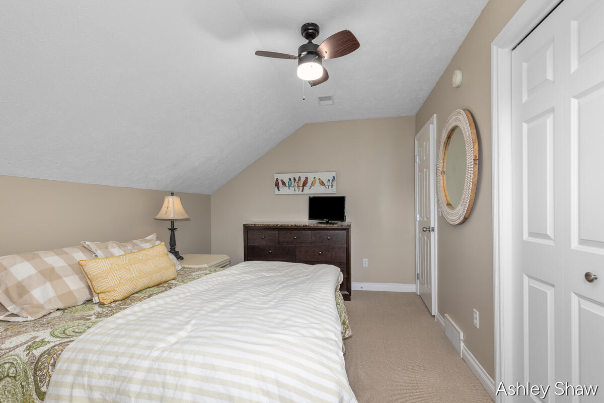 448 Summer Grv Drive