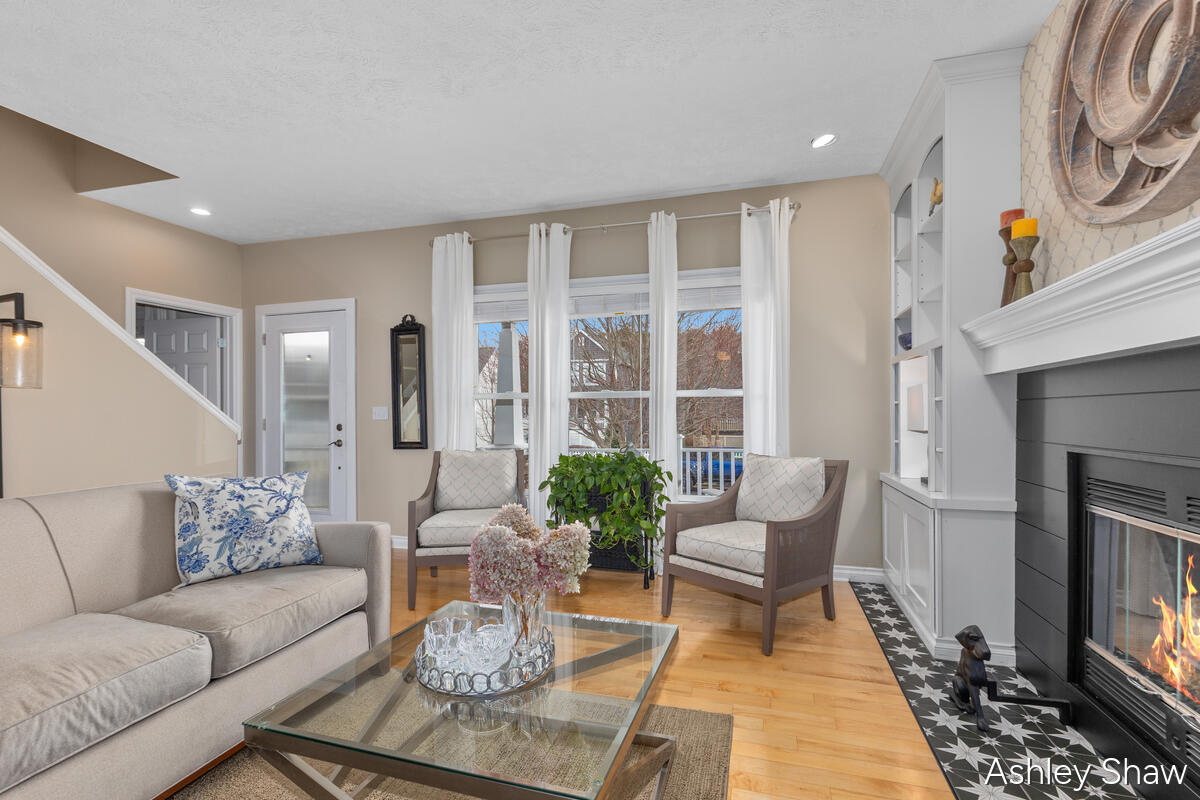 448 Summer Grv Drive