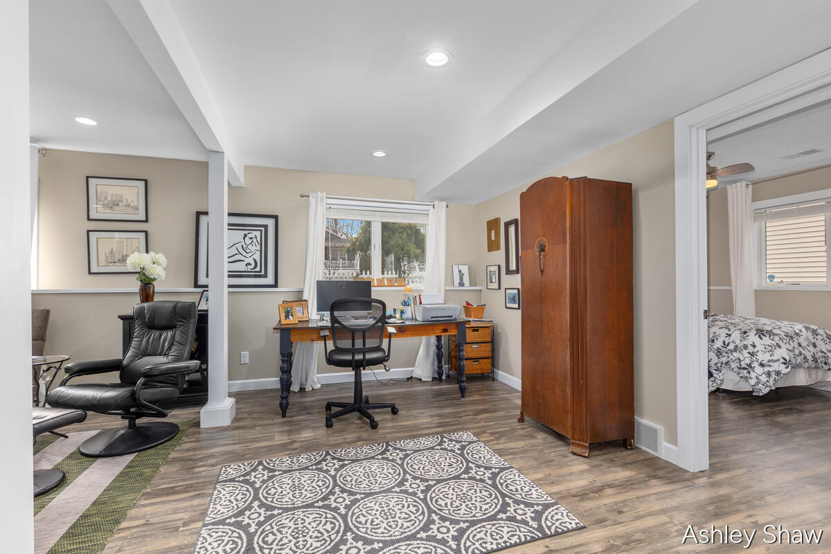 448 Summer Grv Drive