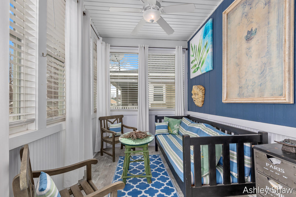 448 Summer Grv Drive