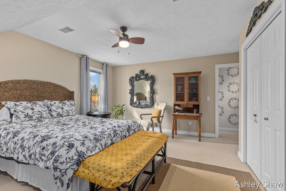 448 Summer Grv Drive