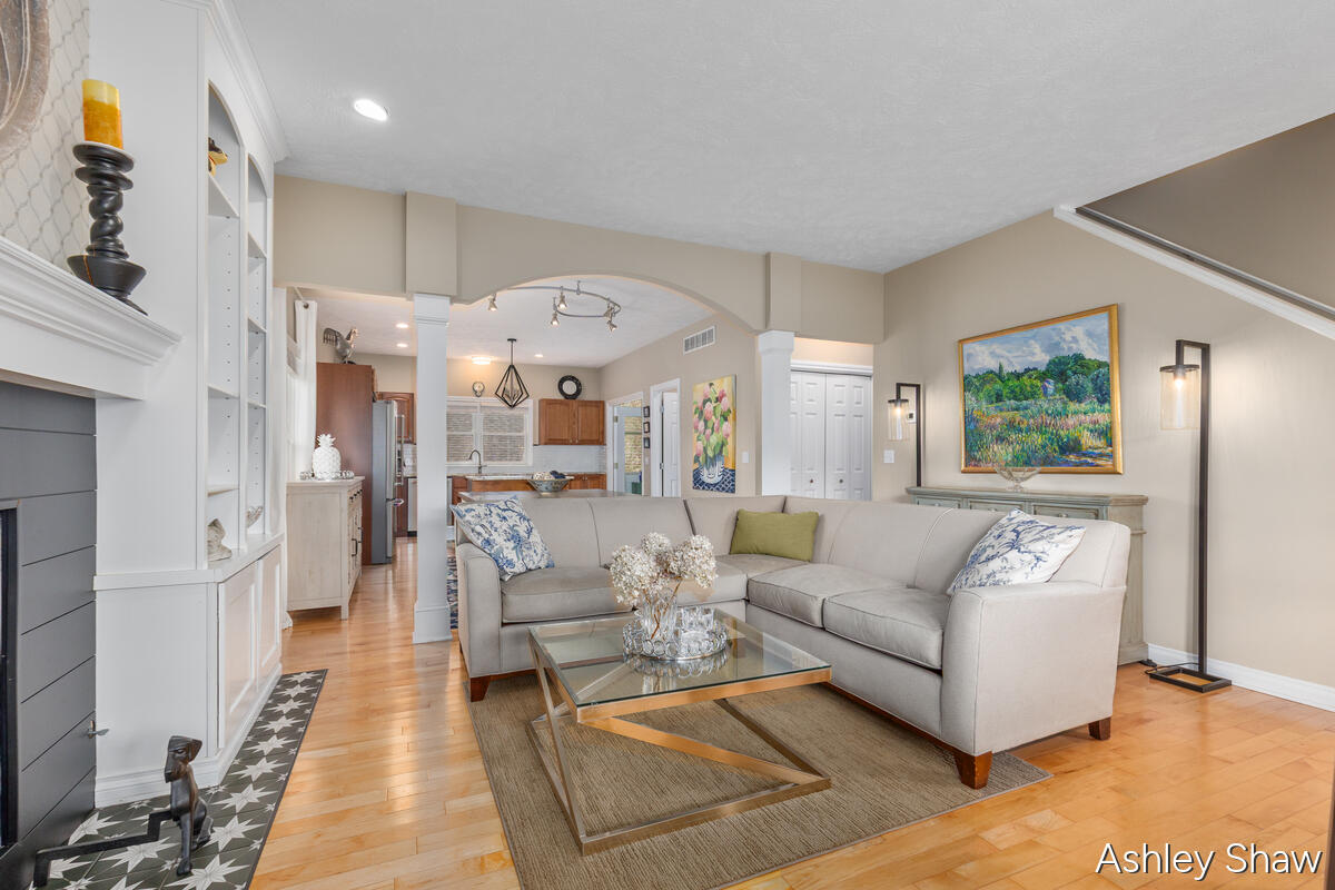 448 Summer Grv Drive