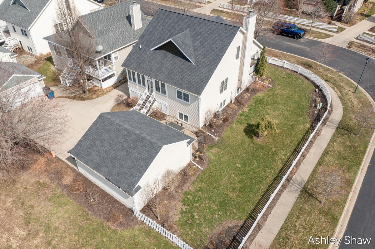 448 Summer Grv Drive
