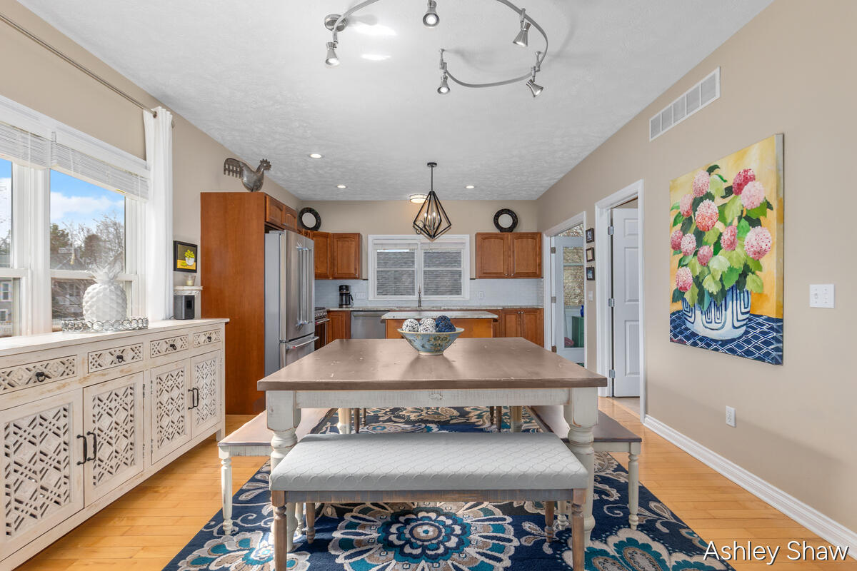 448 Summer Grv Drive