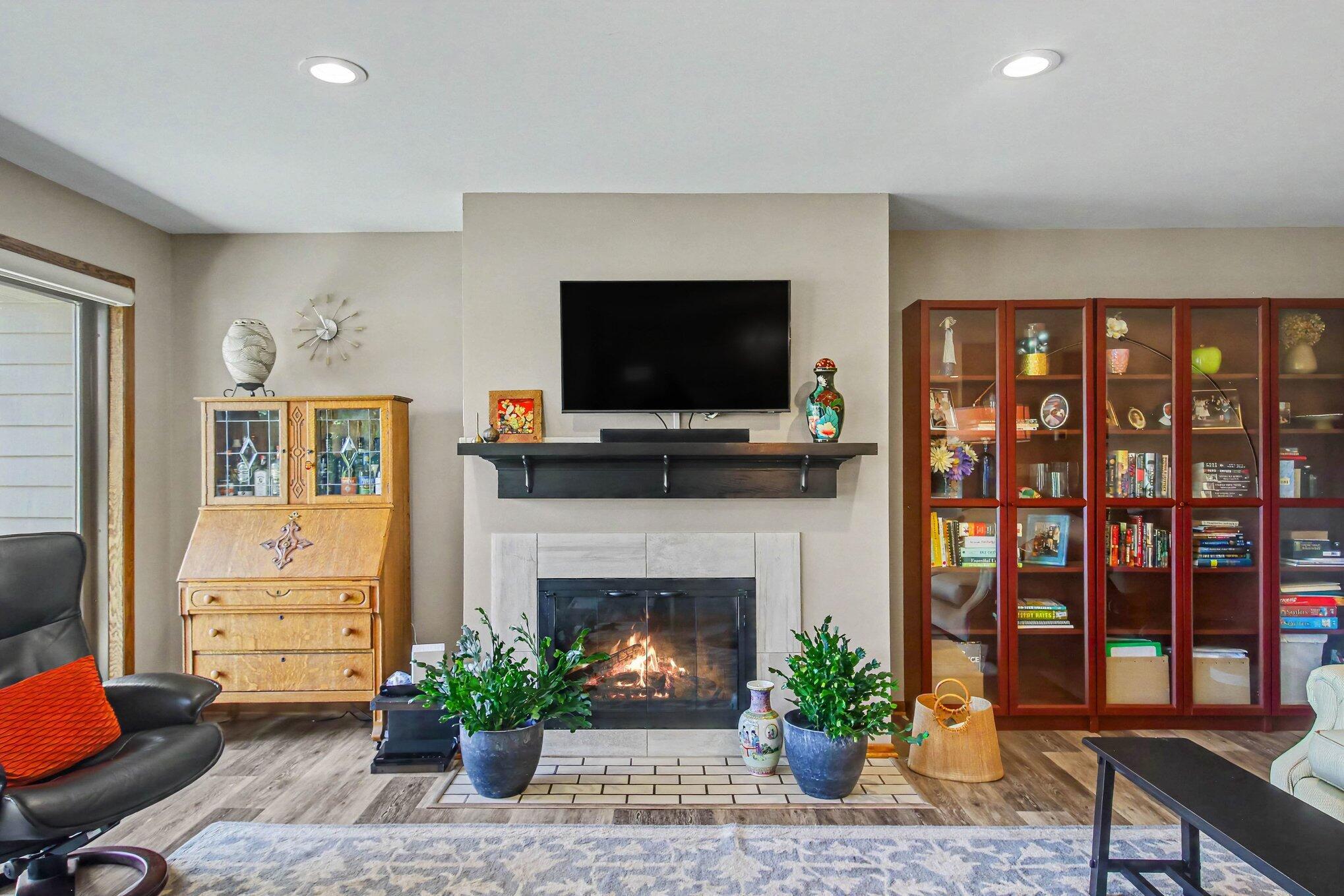 1745 Ottawa Beach Road 1