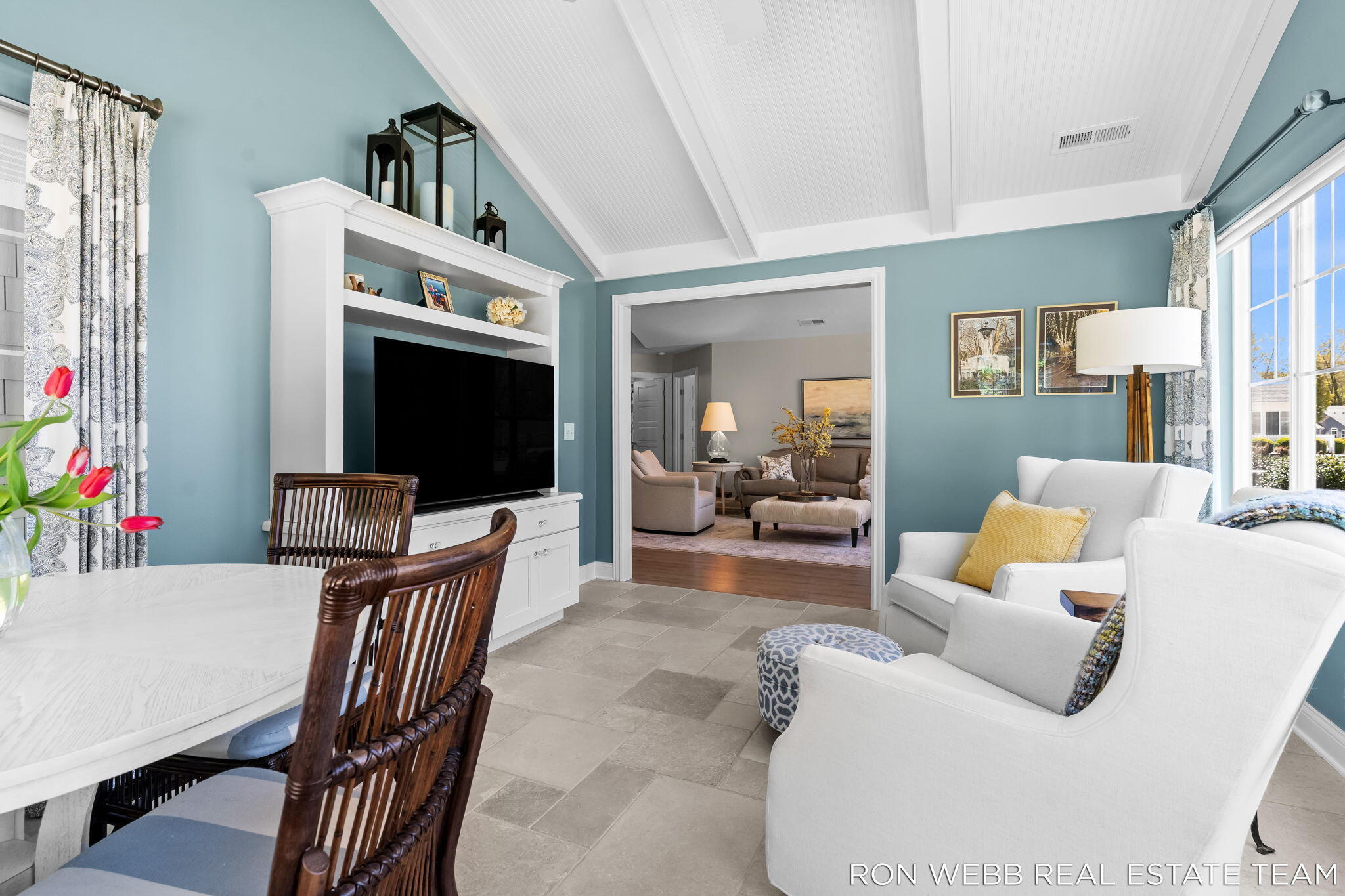 195 Janes View Drive