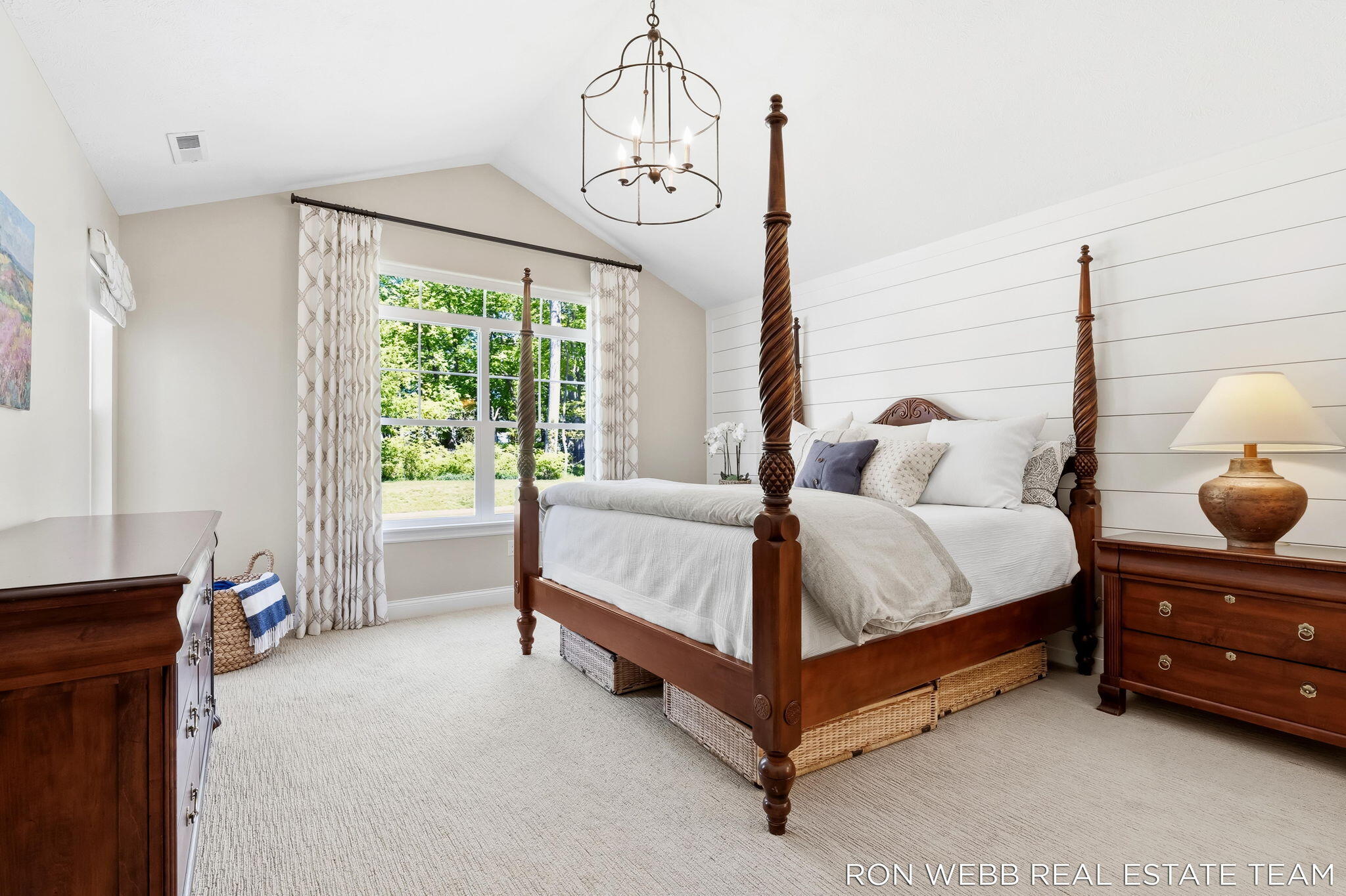 195 Janes View Drive