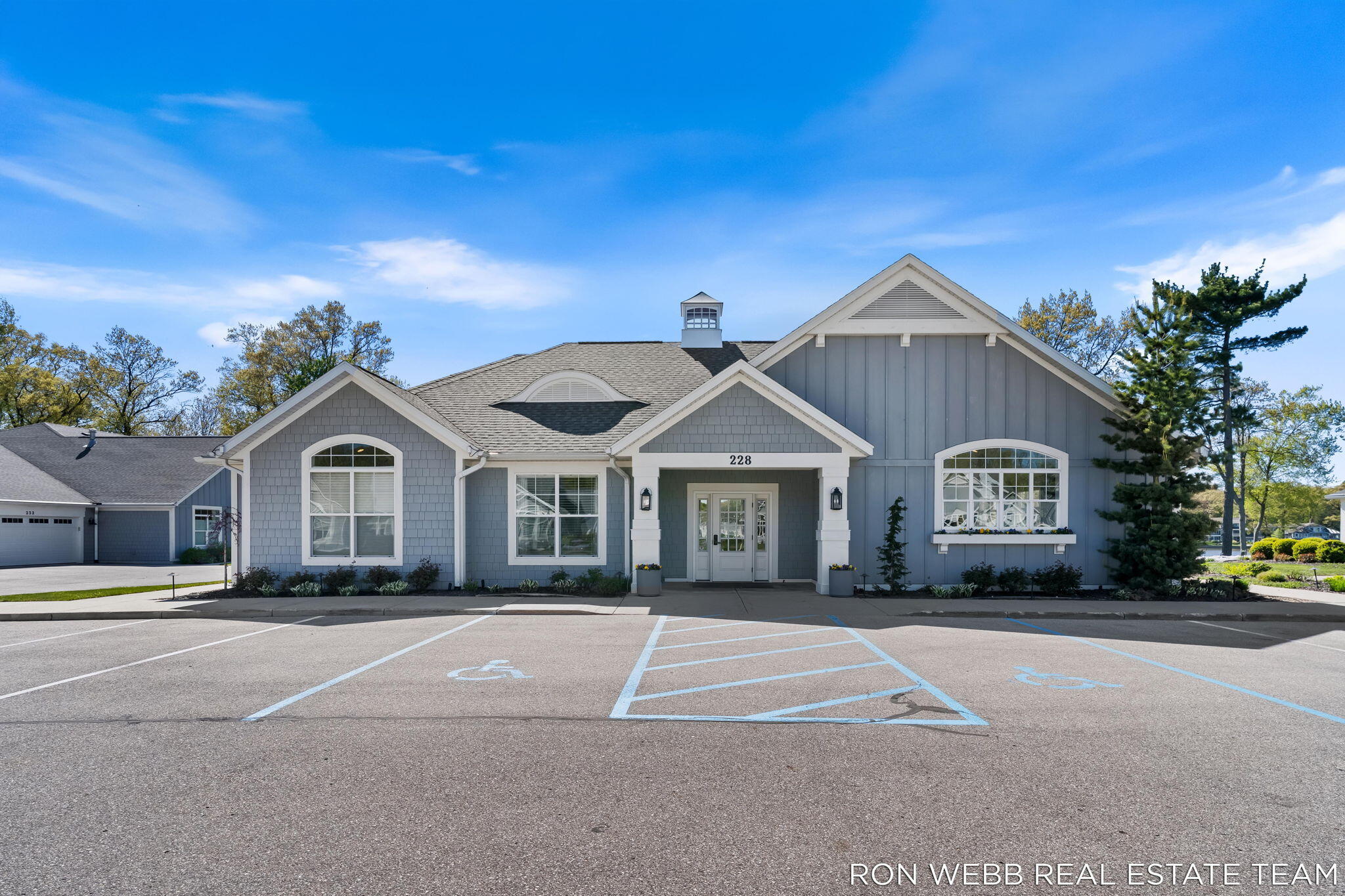 195 Janes View Drive