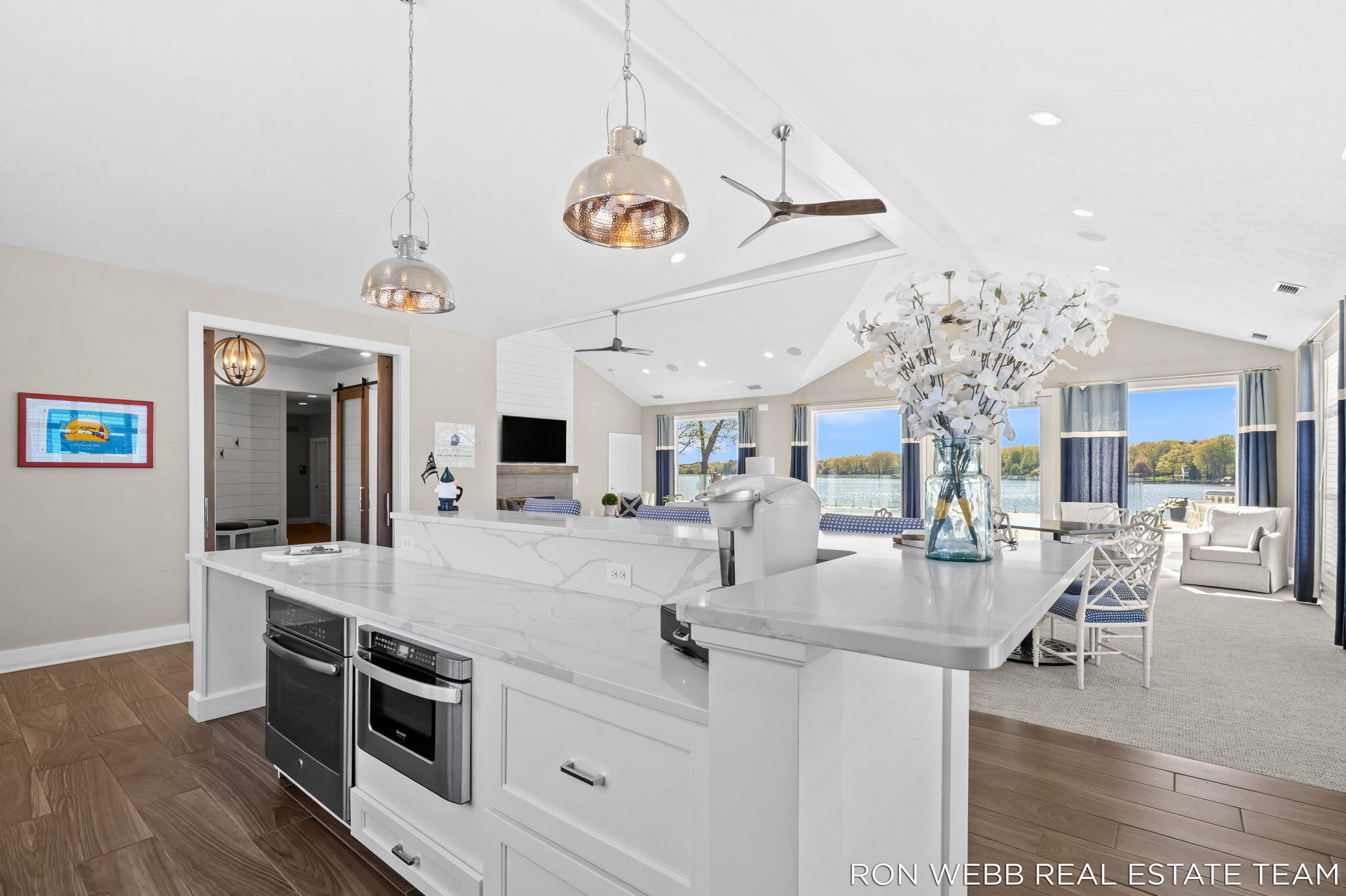 195 Janes View Drive