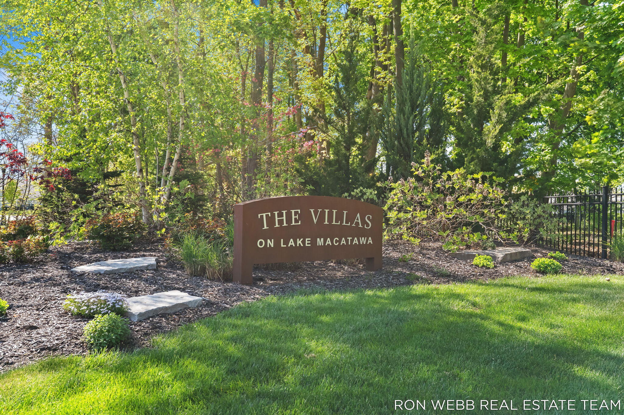 195 Janes View Drive