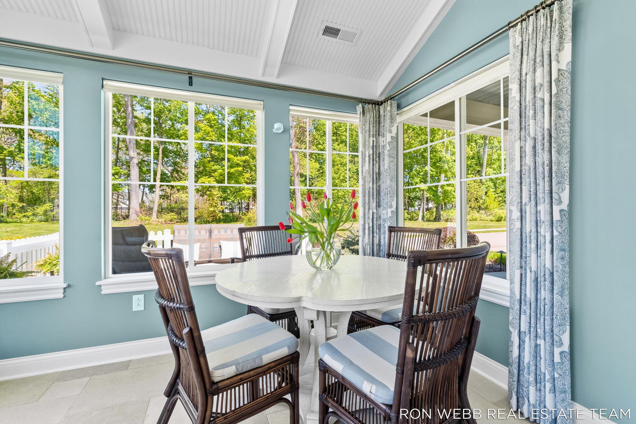 195 Janes View Drive