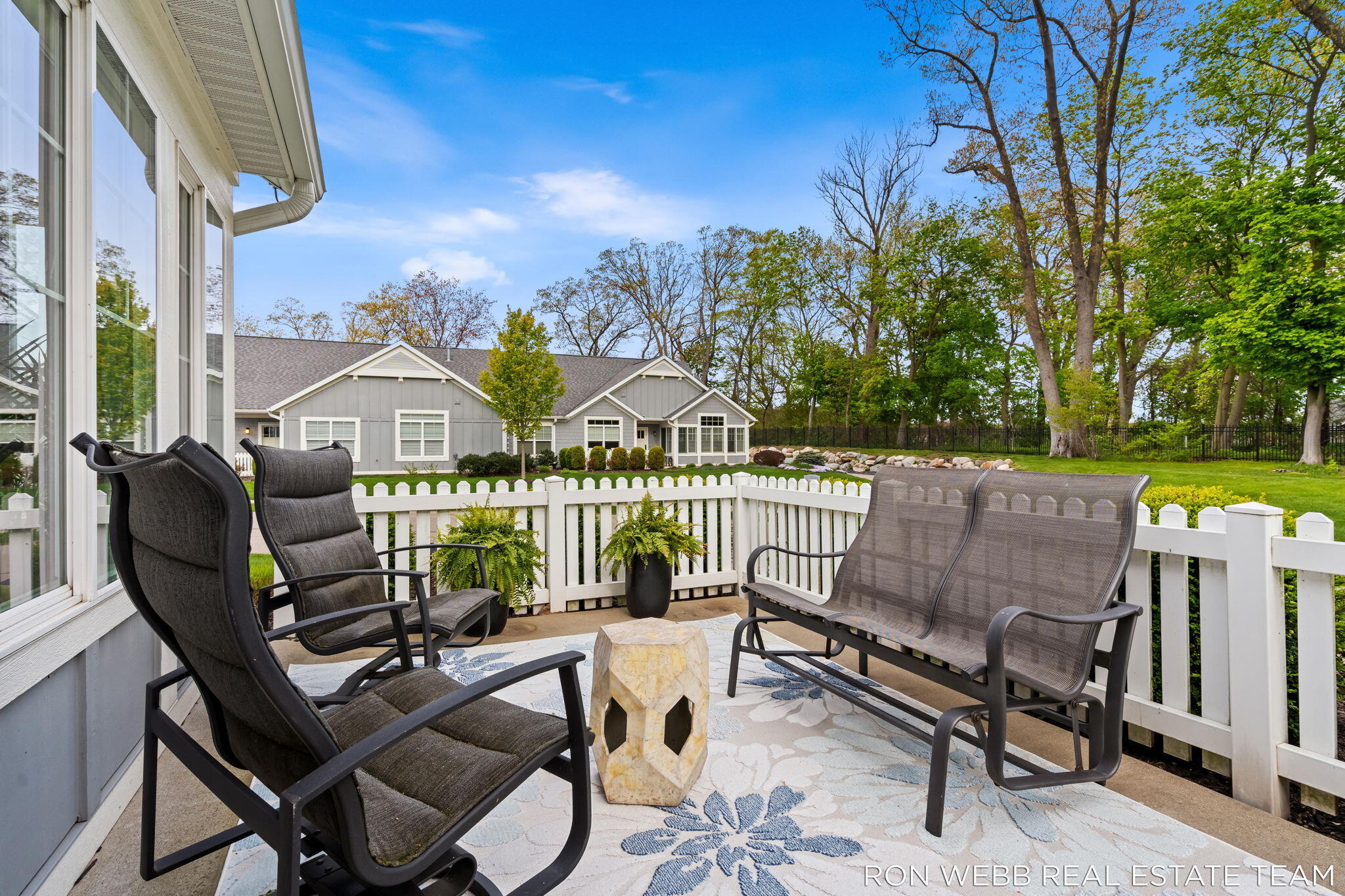 195 Janes View Drive