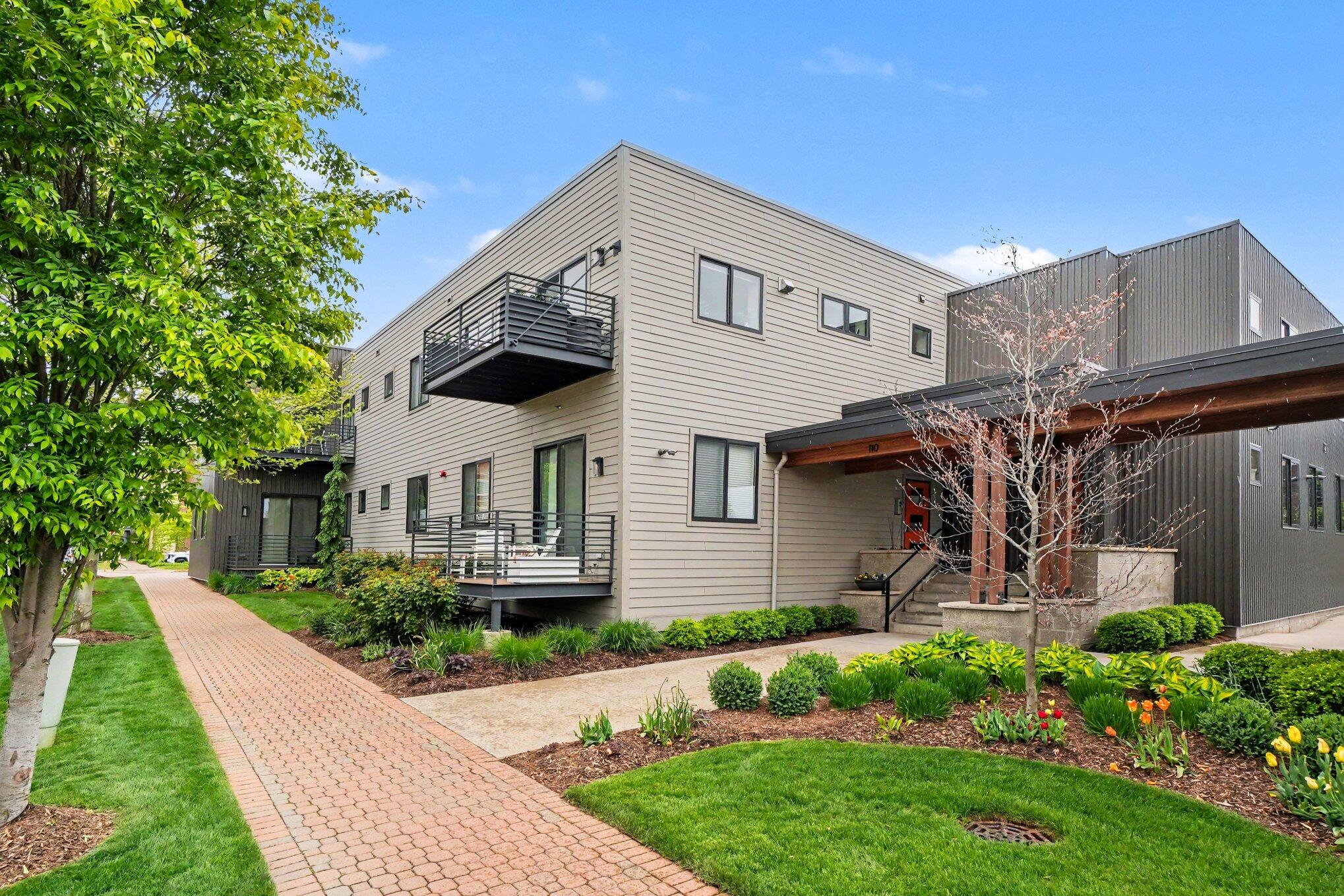 110 Central Avenue 102