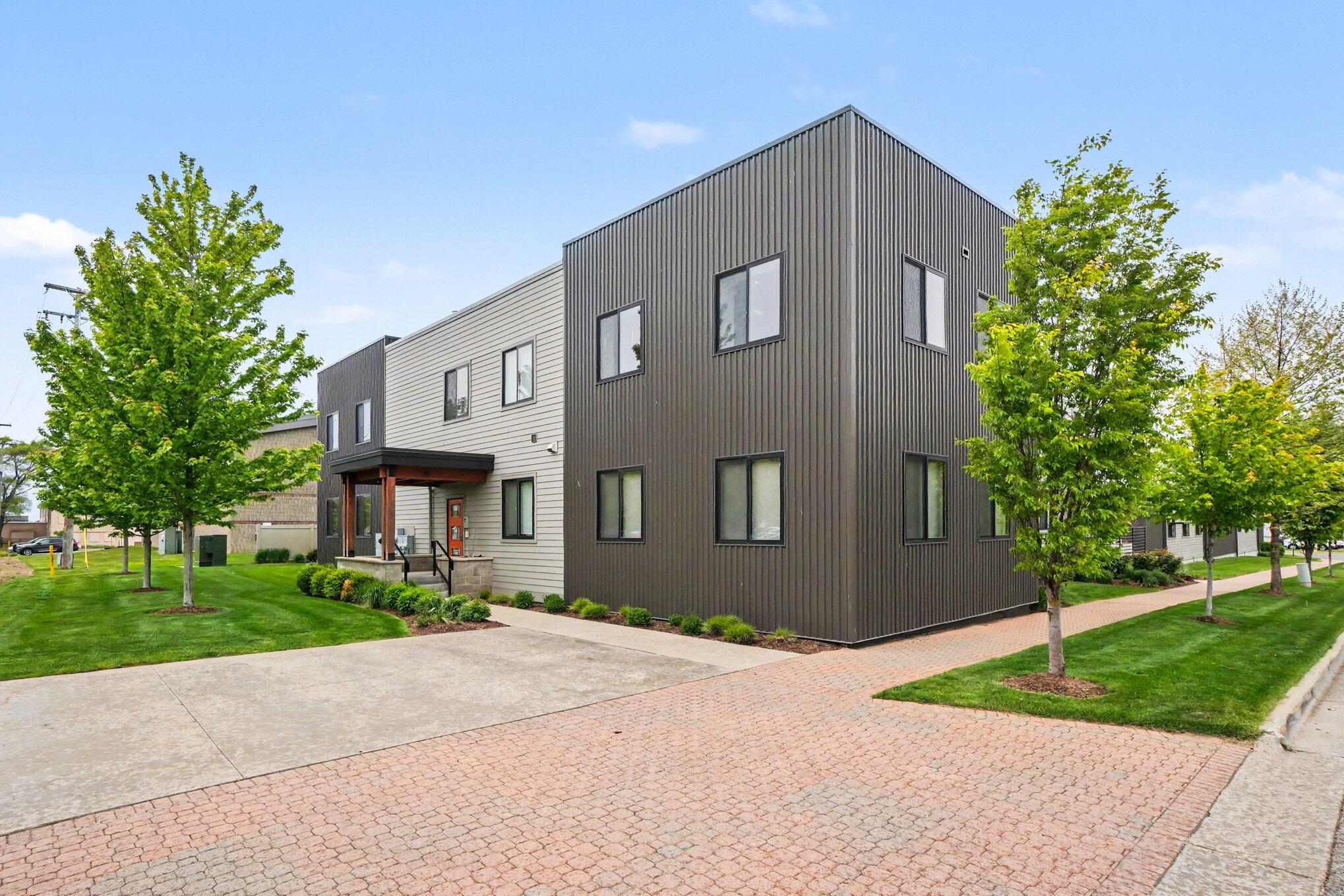 110 Central Avenue 102