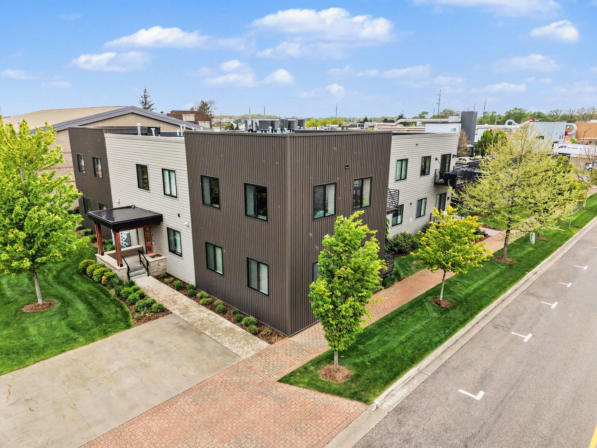 110 Central Avenue 102