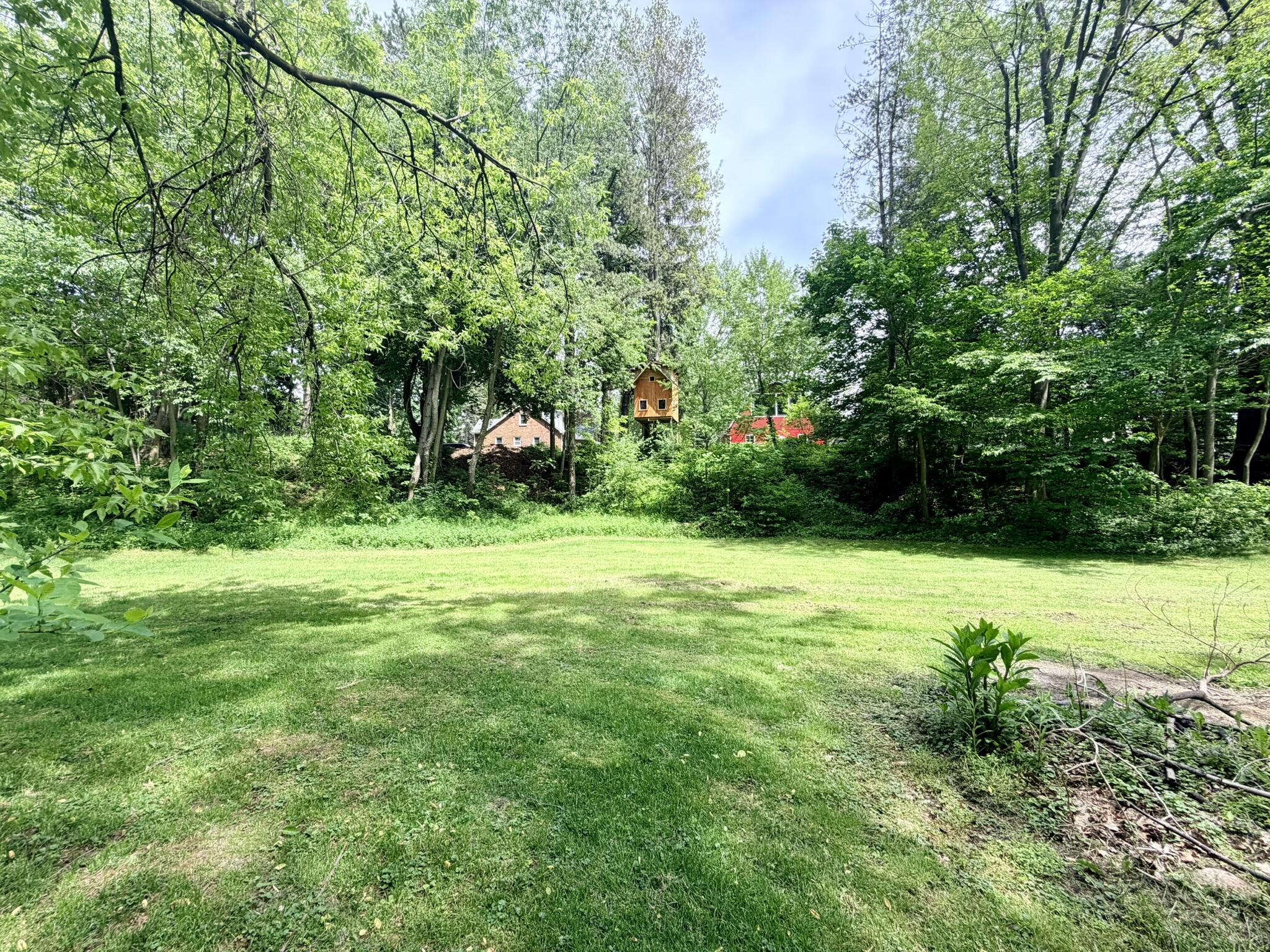 1346 W Marquette Woods Road, St. Joseph