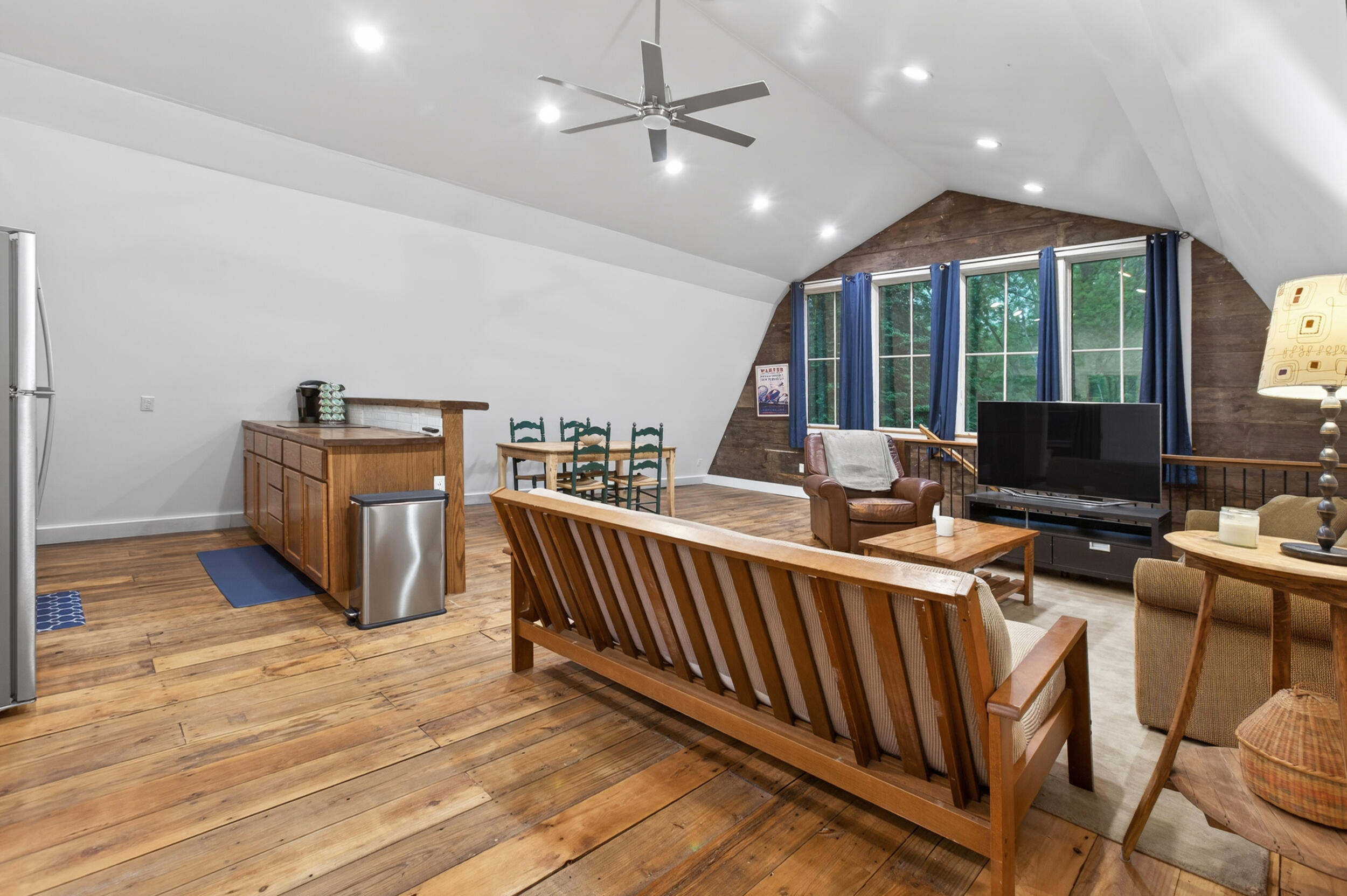 1346 W Marquette Woods Road, St. Joseph